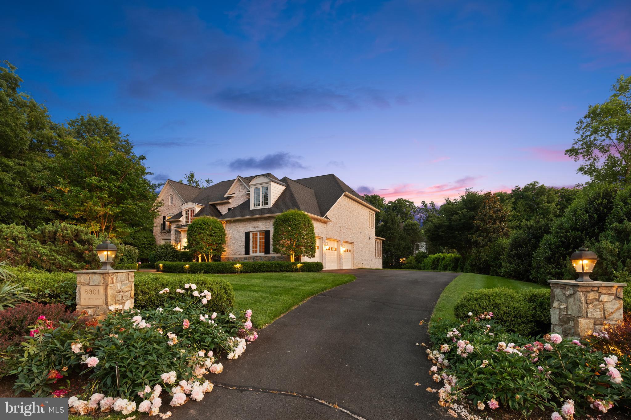 FOXHALL OF MCLEAN - Residential