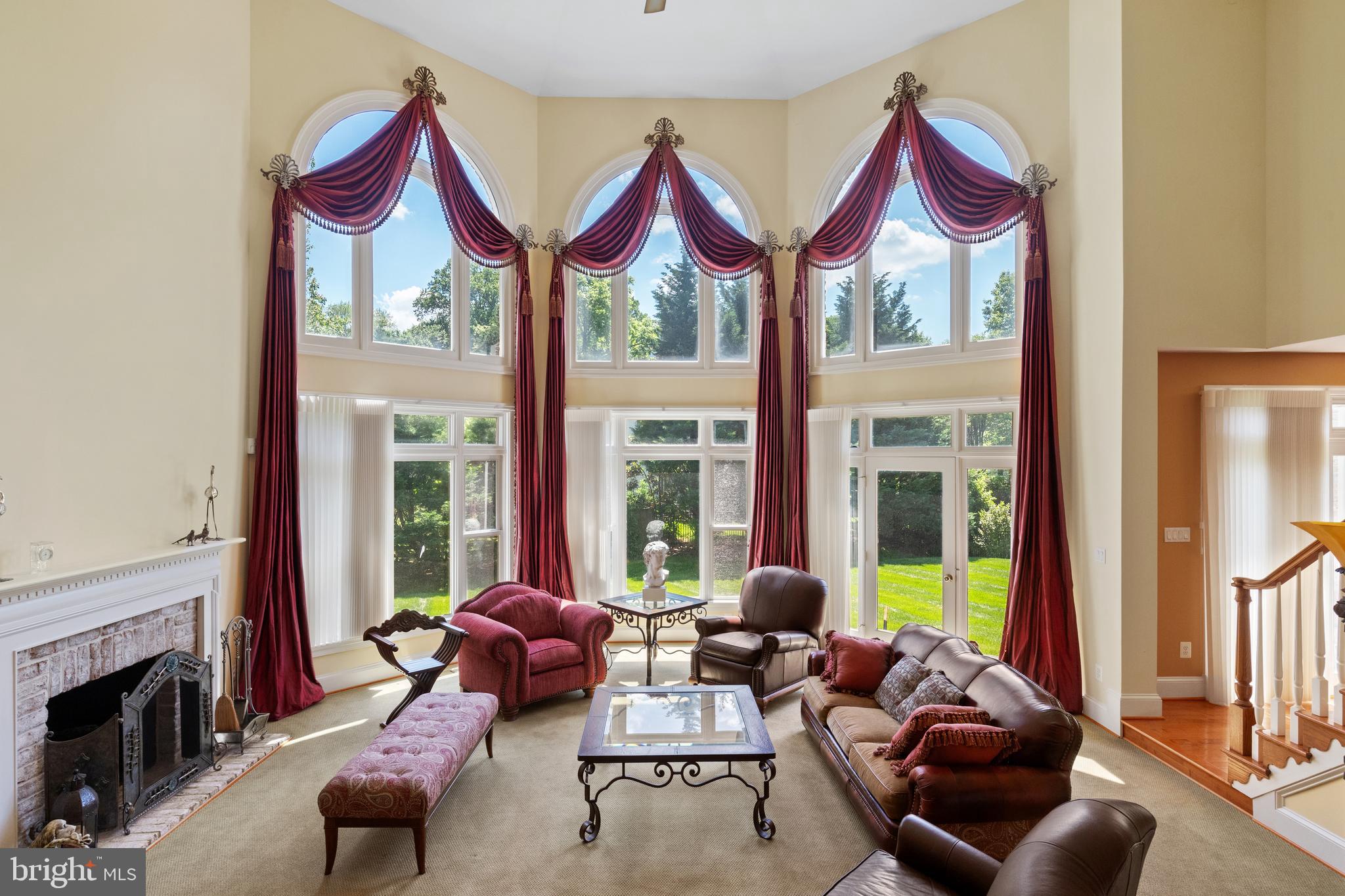 FOXHALL OF MCLEAN - Residential