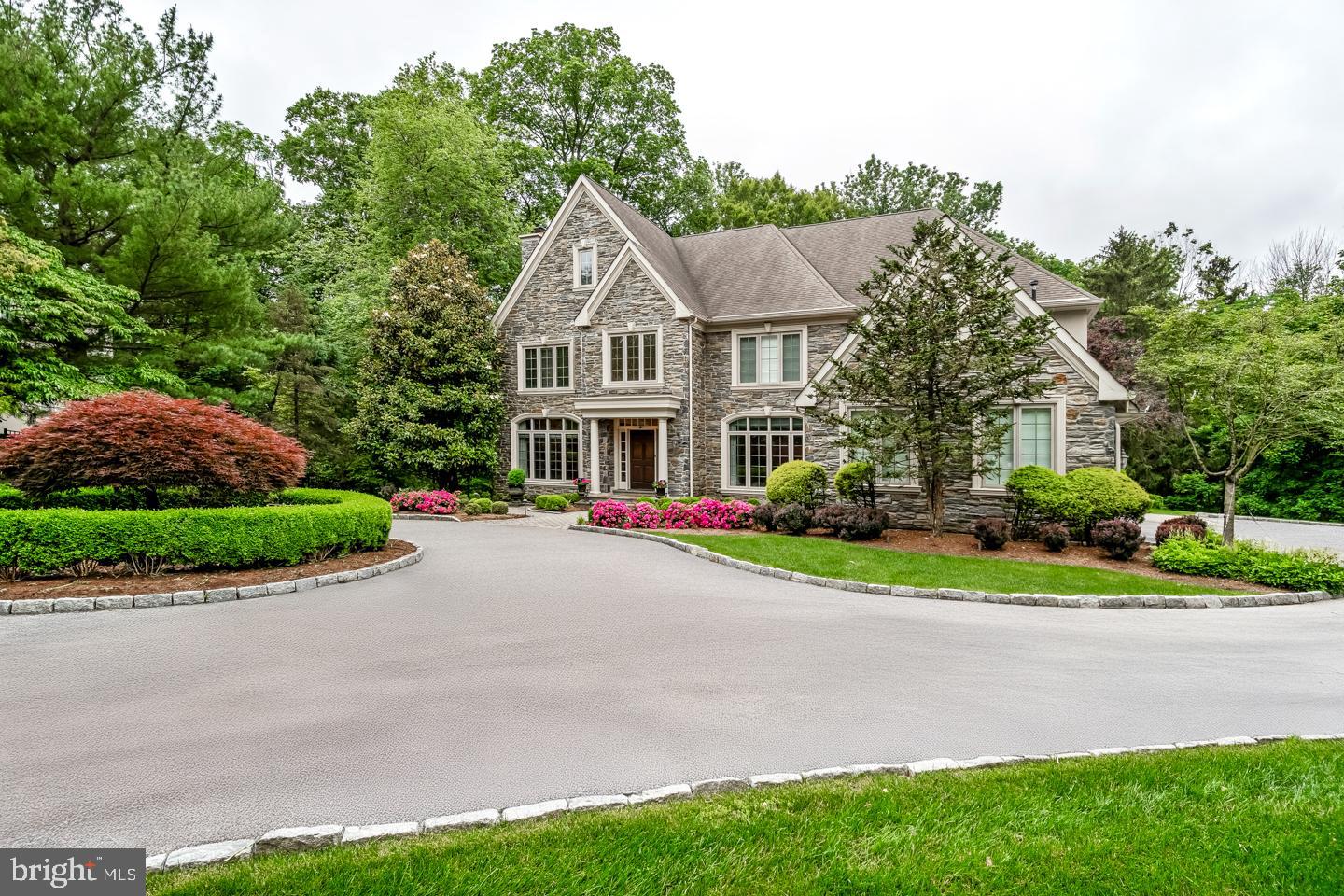 COLONY HILL - Residential