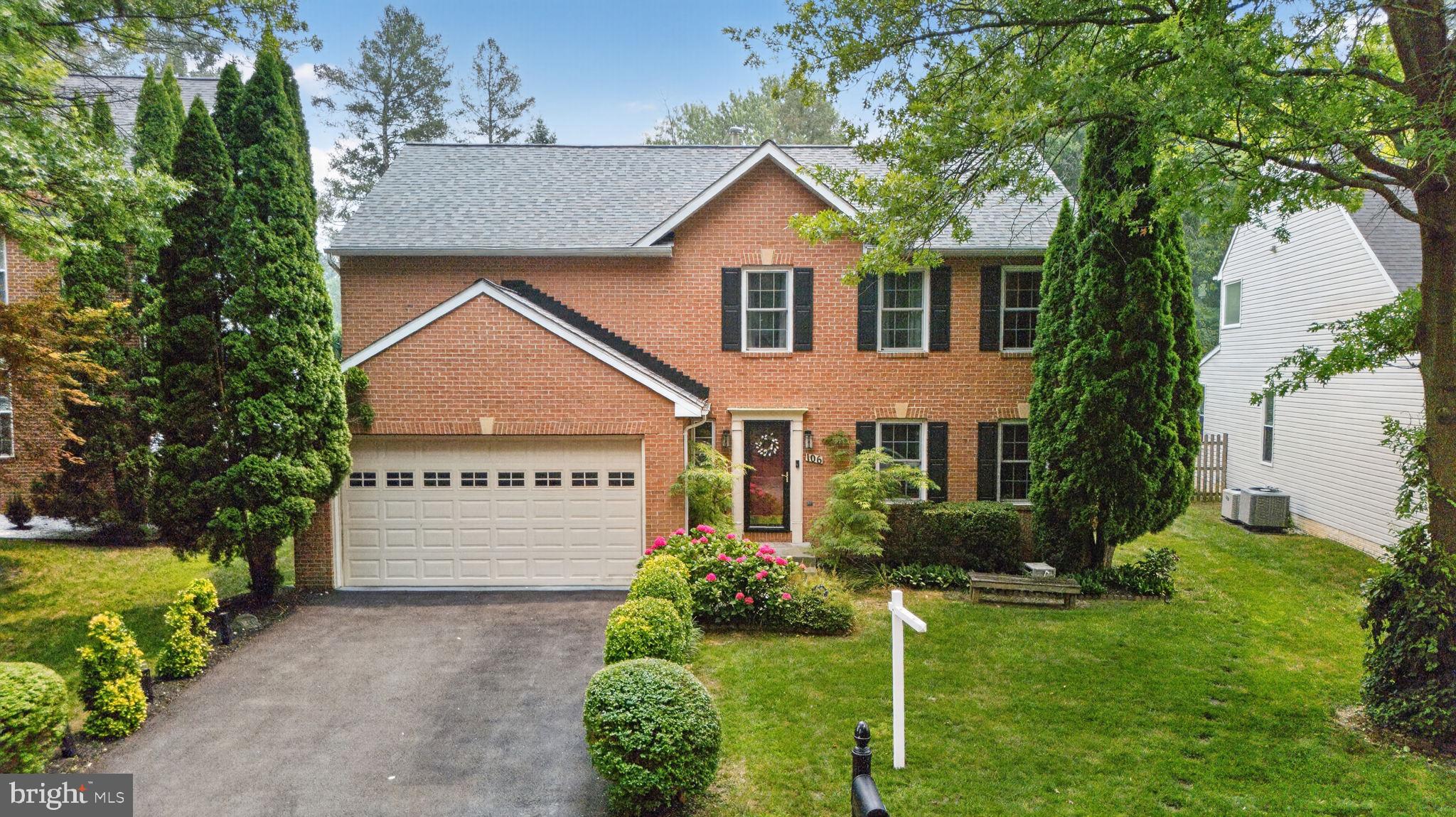 PHEASANT RUN - Residential