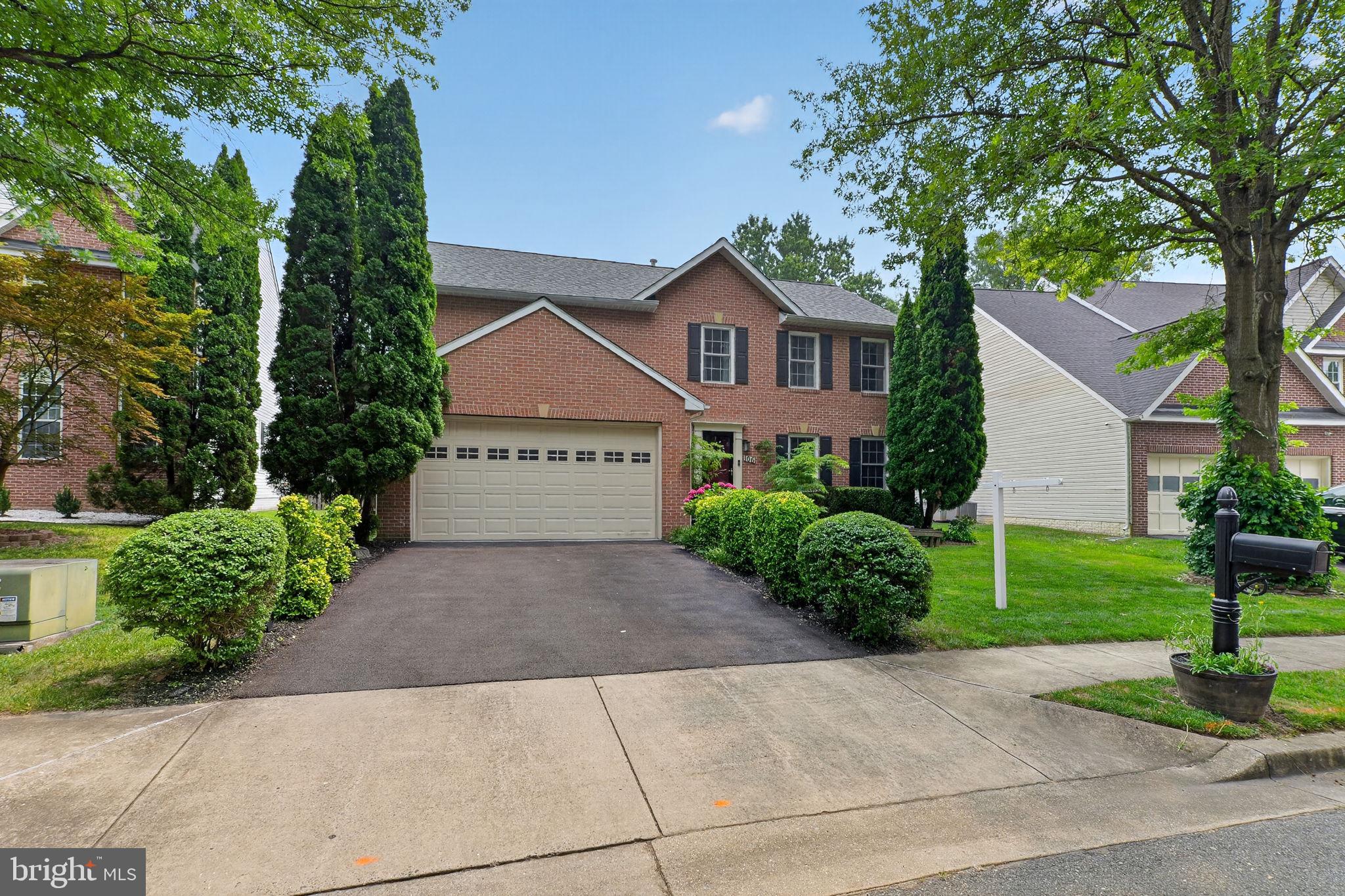 PHEASANT RUN - Residential
