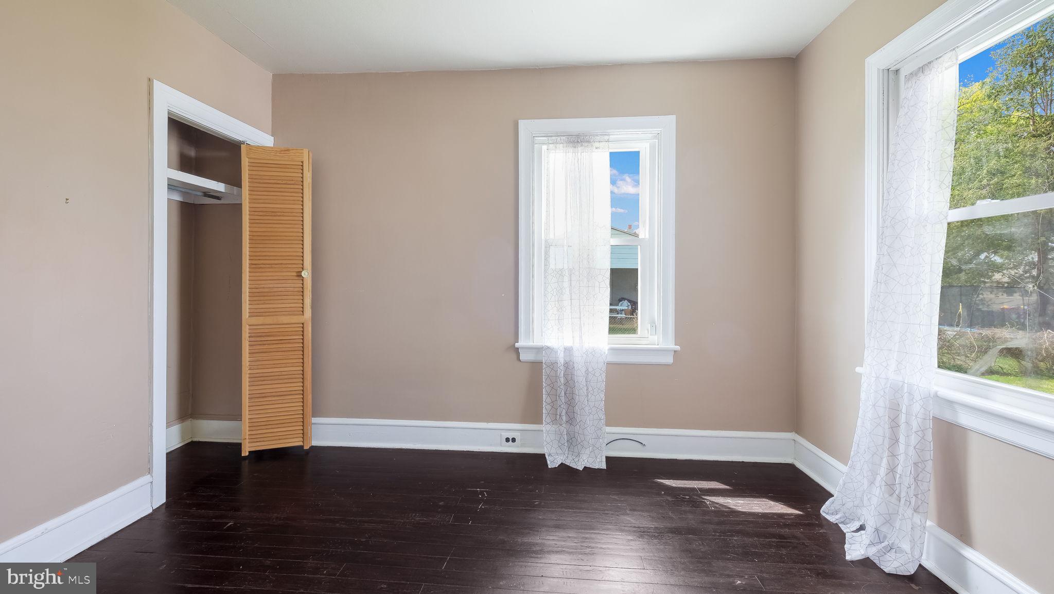 WILLOW WOODS - Residential