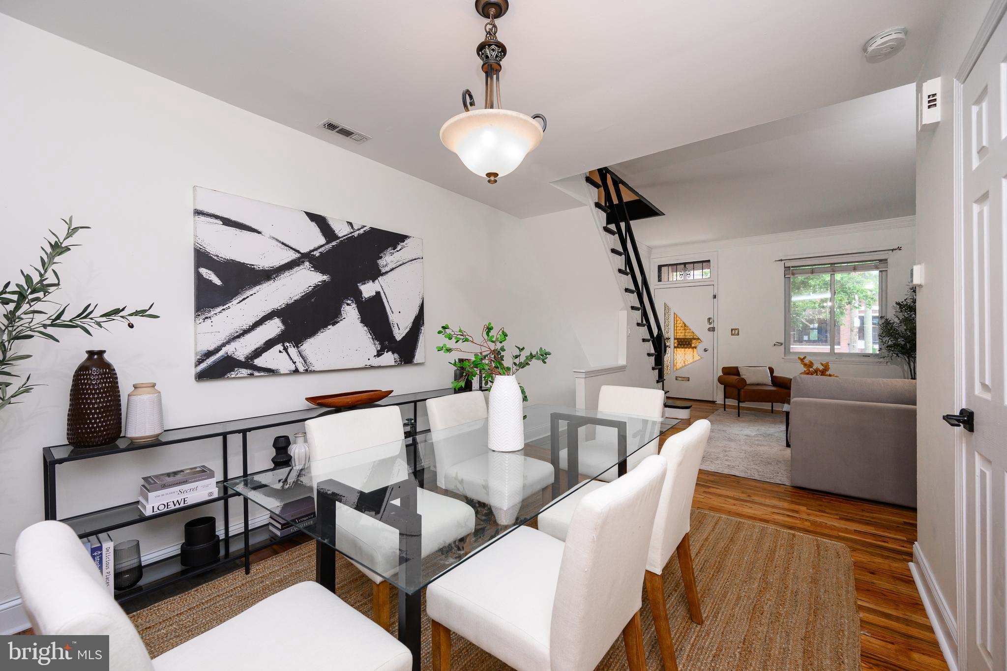 GIRARD ESTATES - Residential