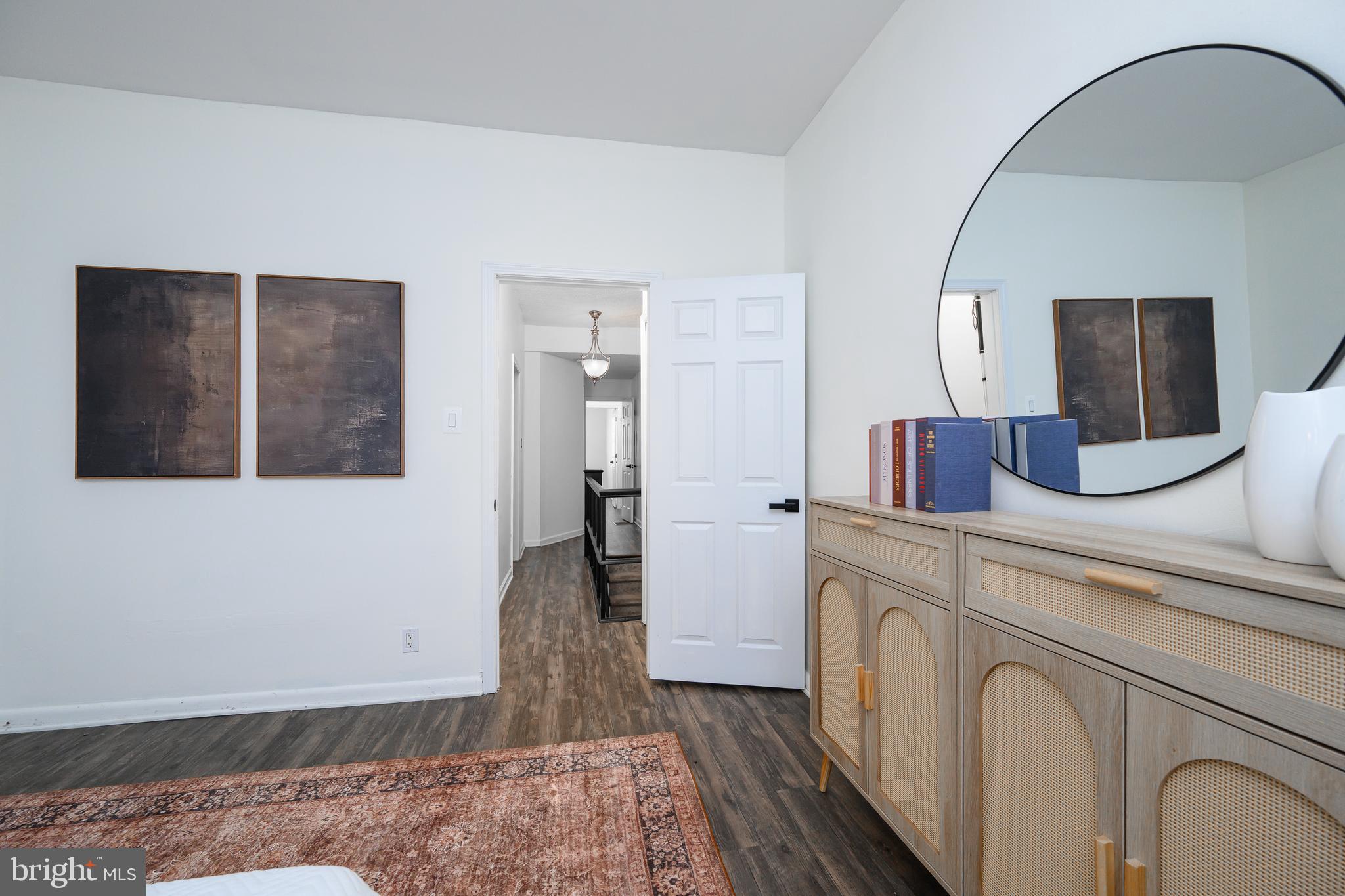 GIRARD ESTATES - Residential