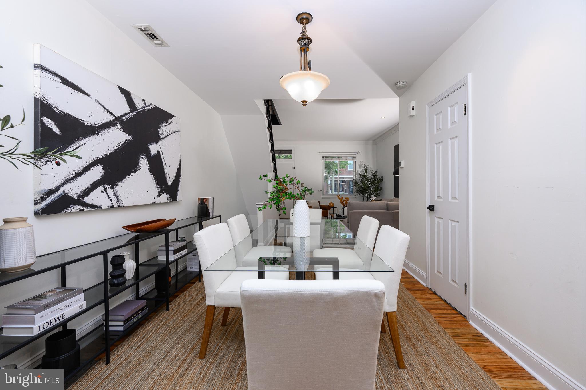 GIRARD ESTATES - Residential