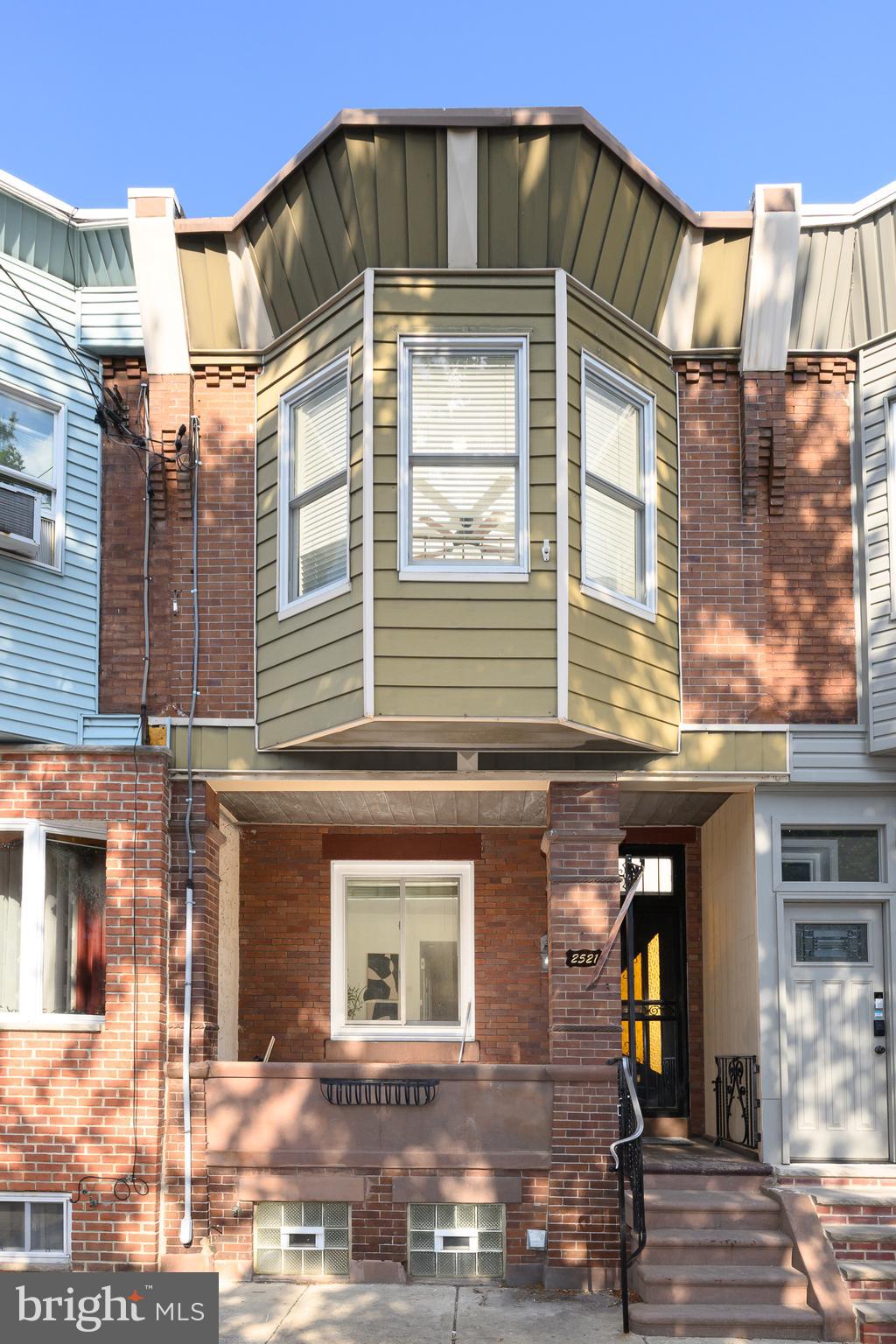 GIRARD ESTATES - Residential