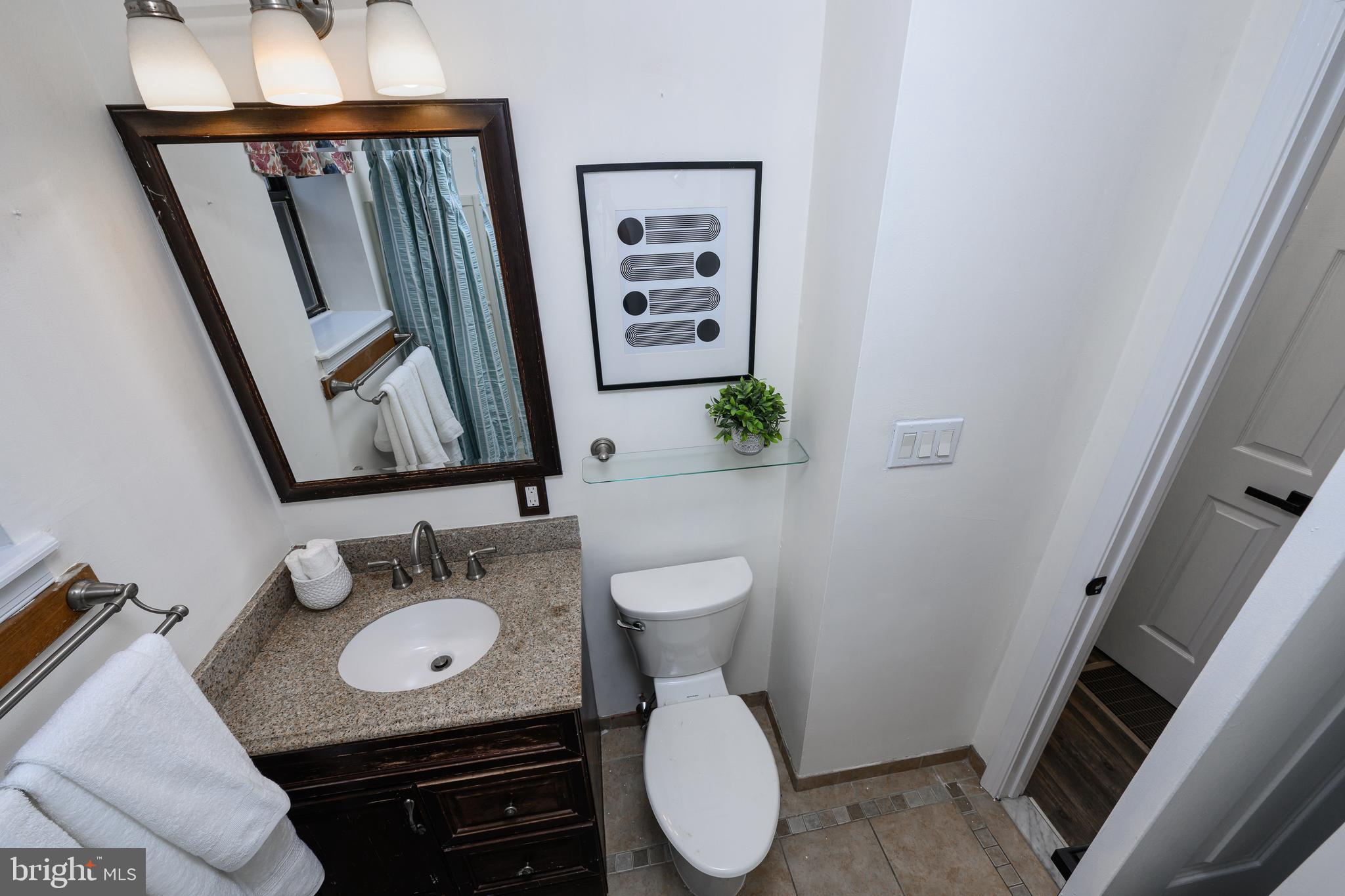 GIRARD ESTATES - Residential