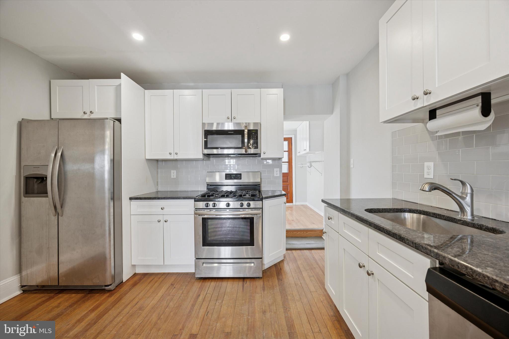 MANAYUNK - Residential Lease
