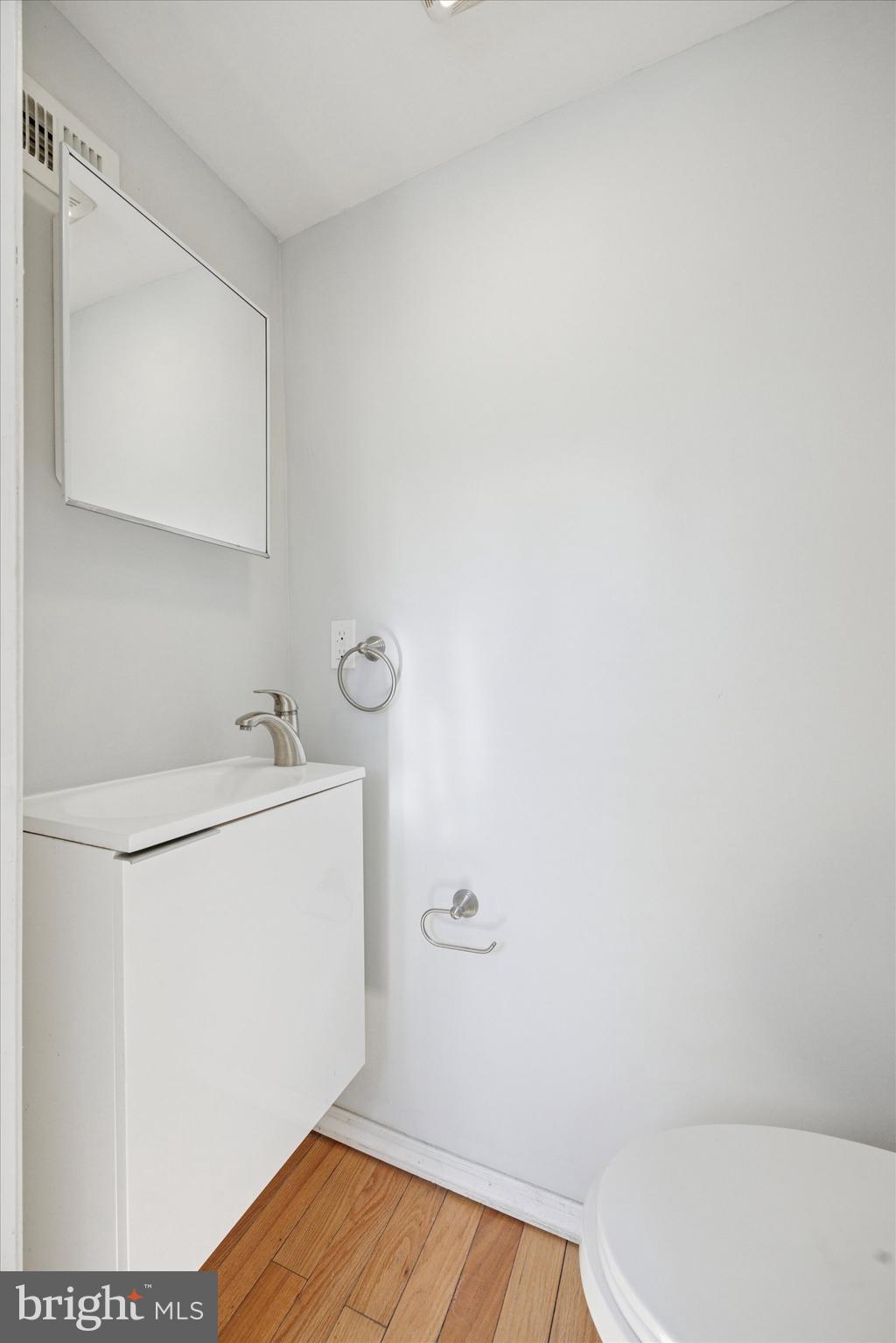 MANAYUNK - Residential Lease