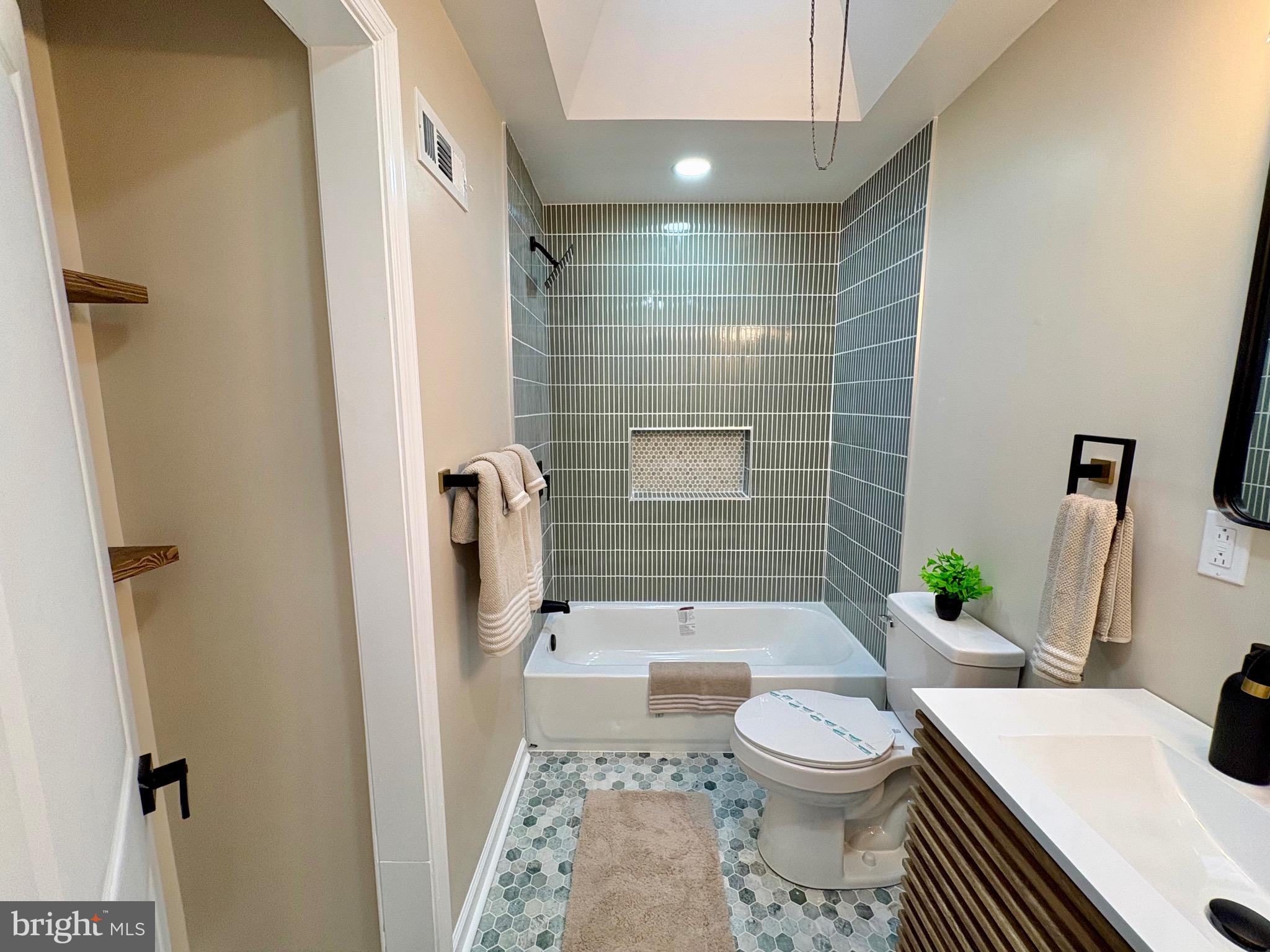 WEST PHILADELPHIA - Residential