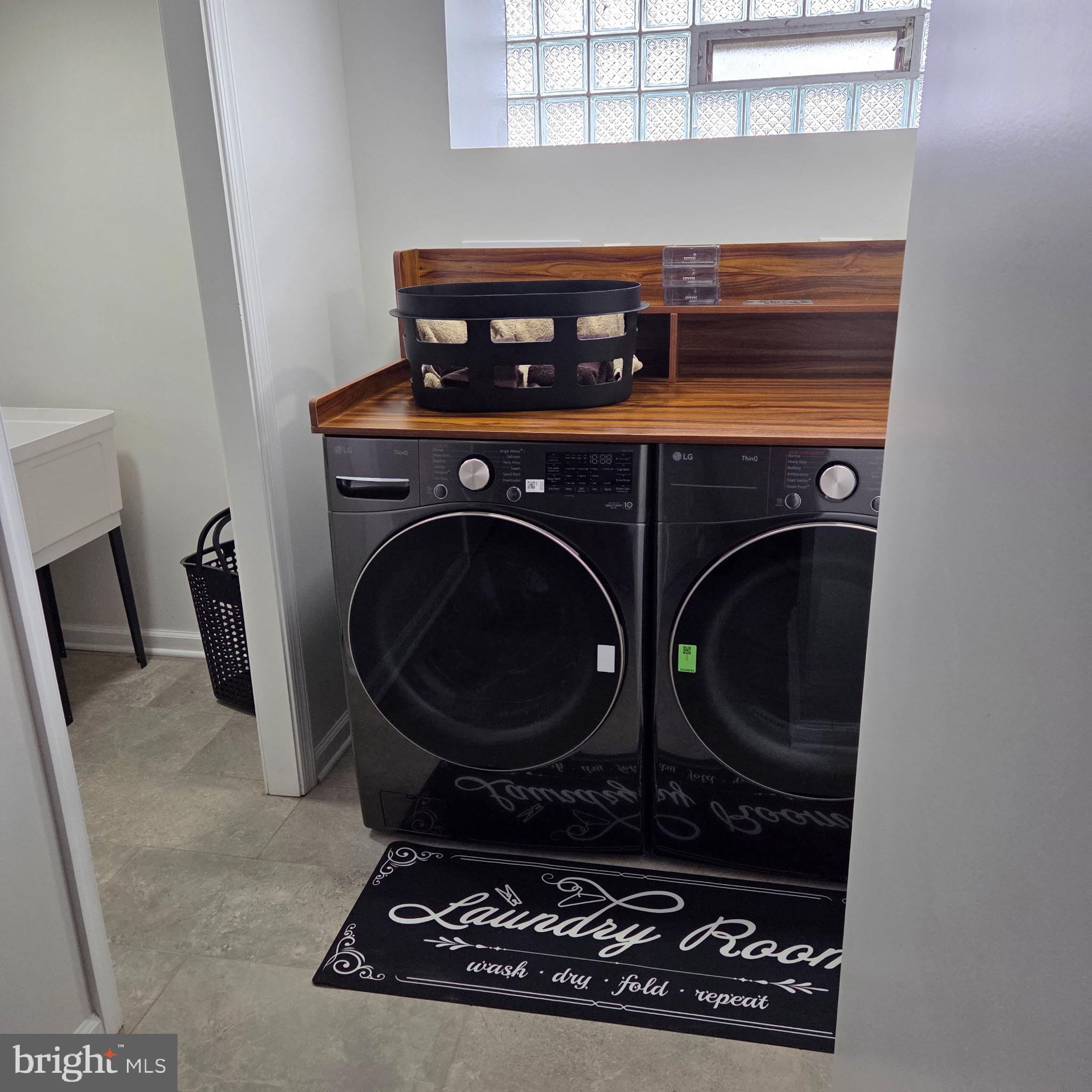 WEST PHILADELPHIA - Residential