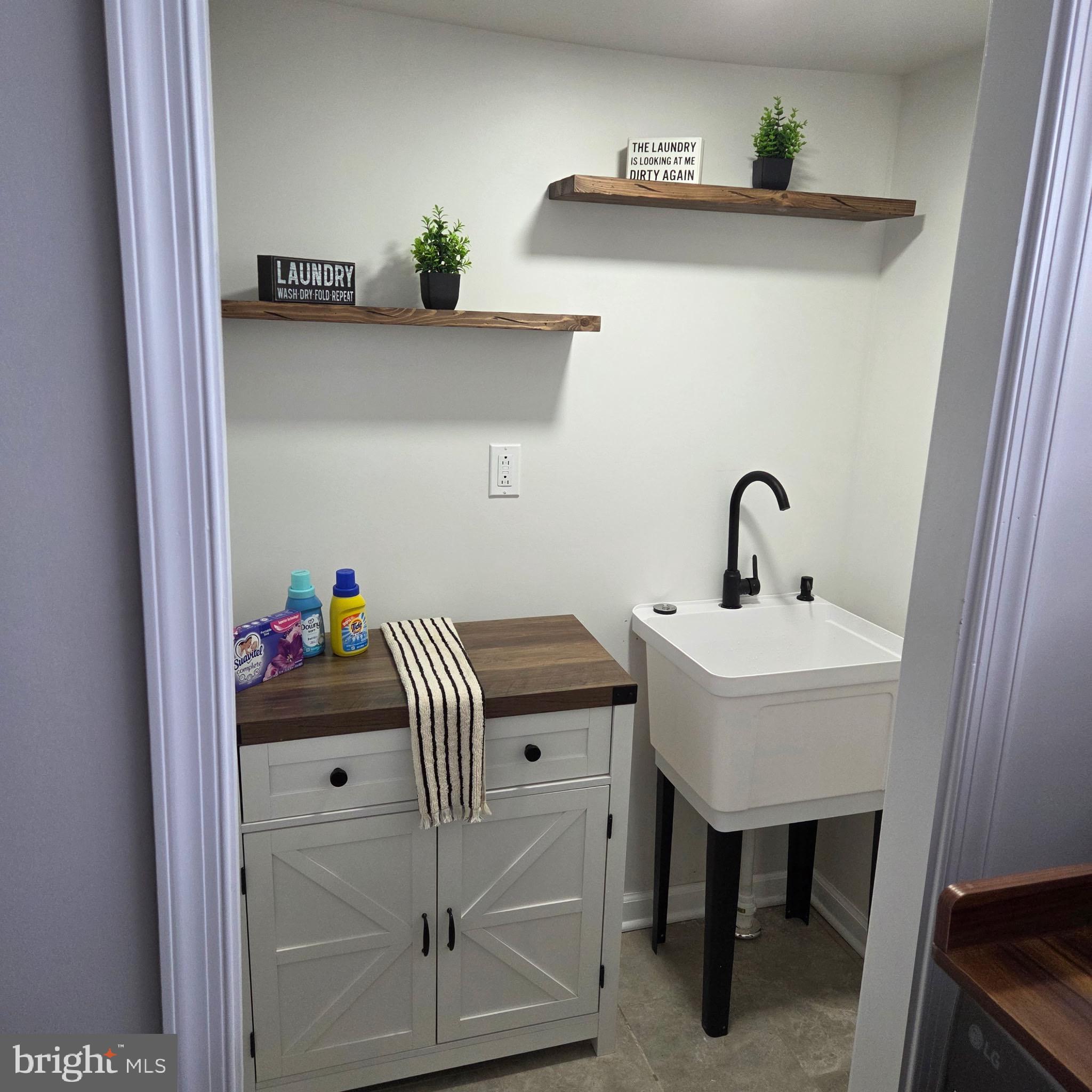 WEST PHILADELPHIA - Residential