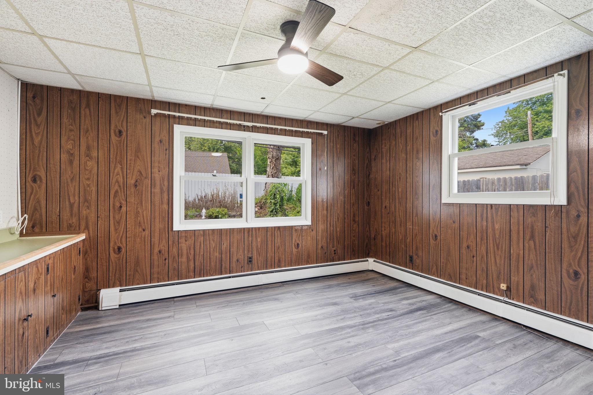 GRANDVIEW ESTS - Residential