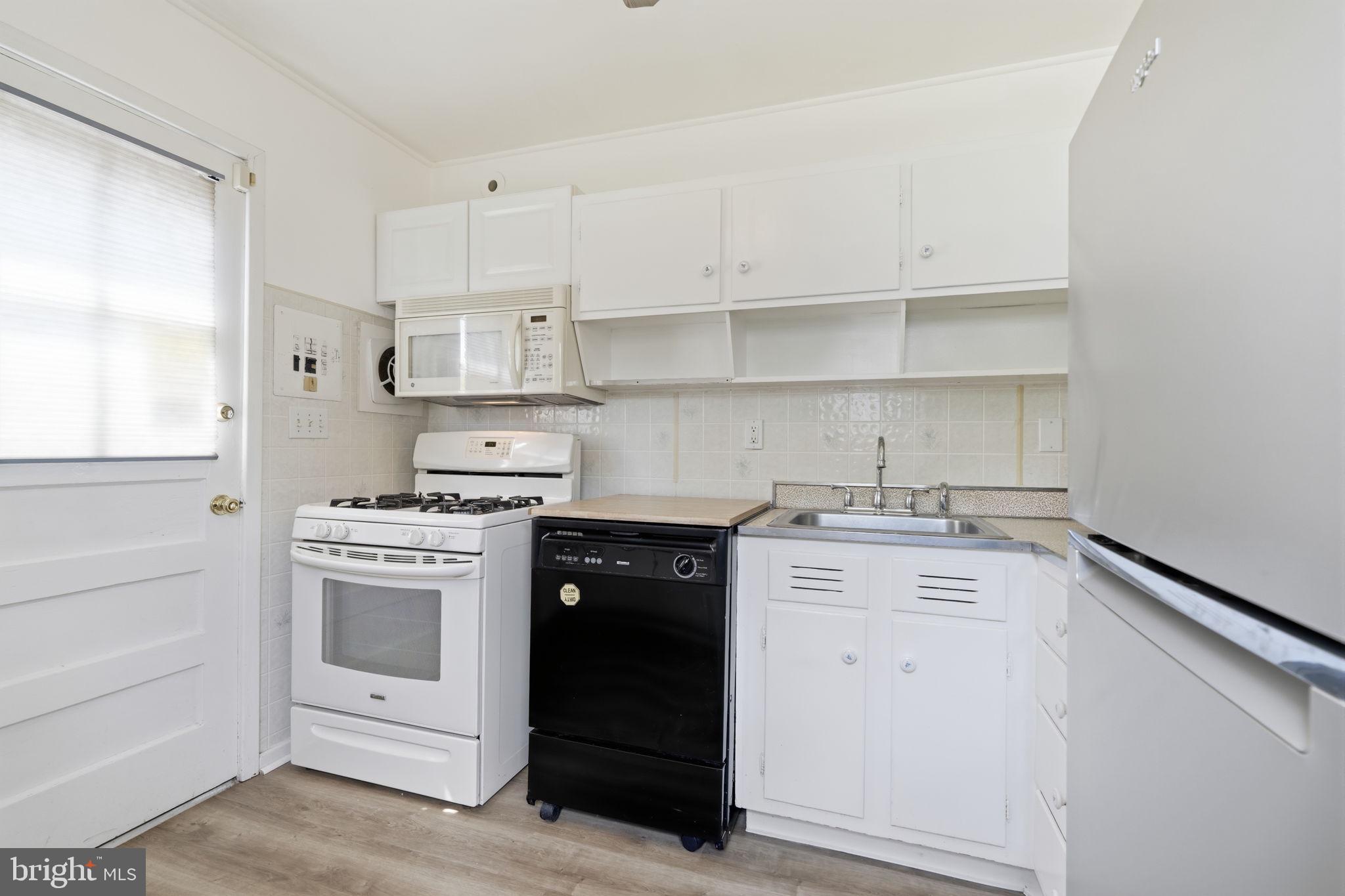 GRANDVIEW ESTS - Residential
