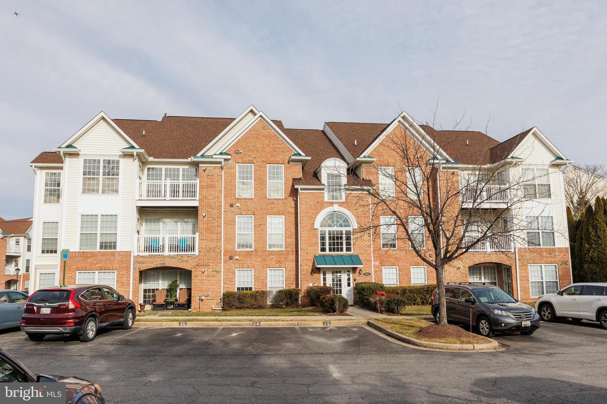 WHITTIER ECHO GLEN - Residential