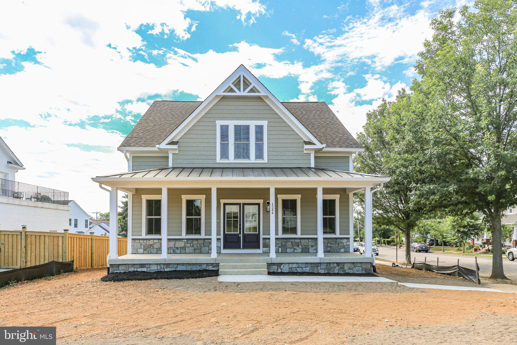 BRAND NEW CONSTRUCTION IN THE CITY OF FREDERICKSBURG. CONVENIENT WALKING DISTANCE TO ALL THAT FREDERICKSBURG HAS TO OFFER. INVITING FULL LENGTH FRONT PORCH WITH ADDED DEPTH FOR THE COMFORT OF LARGER PORCH FURNITURE. FIRST FLOOR FEATURES A STUNNING STUDY/OFFICE WITH MOLDINGS FLOOR TO CEILING. LARGE FIRST FLOOR BEDROOM WITH EN SUITE BATH AND WALK-IN CLOSET. GOURMET KITCHEN WITH 36" GAS COOKTOP, BUILT-IN OVEN/MICROWAVE COMBO, AND A MASSIVE ISLAND PERFECT FOR ENTERTAINING. CUSTOM BUILT-INS SURROUND THE FIREPLACE IN THE FAMILY ROOM THAT IS OPEN TO THE KITCHEN. THE FORMAL DINING ROOM W/CROWN MOLDING IS OPEN AND EASILY ACCESSIBLE TO THE KITCHEN. 

THE BASEMENT IS PARTIALLY FINISHED WITH A HUGE FULL WIDTH RECREATION ROOM THAT INCLUDES AMPLE NATURAL LIGHT AND A STUNNING WET BAR W/DARK LEATHERED GRANITE TOPS AND AN UNDER COUNTER BEVERAGE COOLER. BASEMENT ALSO  FEATURES A FULL BATHROOM, EXCERCISE ROOM, MECHANICAL ROOM, AND A LARGE STORAGE ROOM. WALKOUT STAIRS ALLOW FOR EASY ACCESS TO THE REAR YARD.

THE OPEN RAIL STAIRCASE LEADS TO THE SECOND FLOOR LOFT THAT WOULD BE PERFECT FOR A SECONDARY FAMILY ROOM. TWO LARGE GUEST BEDROOMS WITH LARGE WALK-IN CLOSETS AND A FULL HALL BATHROOM W/DUAL VANITY. THE PRIMARY BEDROOM HAS TONS OF NATURAL LIGHT WITH A TRIPLE WINDOW UNIT. THE MASTER BEDROOM ALSO FEATURES TWO WALK-IN CLOSETS, EN SUITE BATH W/DUAL VANITY, HUGE SHOWER, AND A PRIVATE COMMODE ROOM.