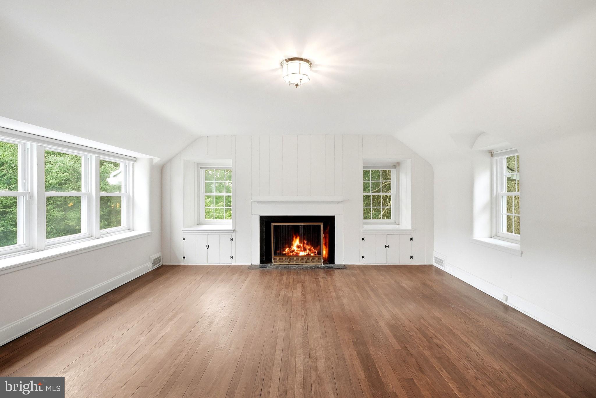 SWARTHMORE - Residential