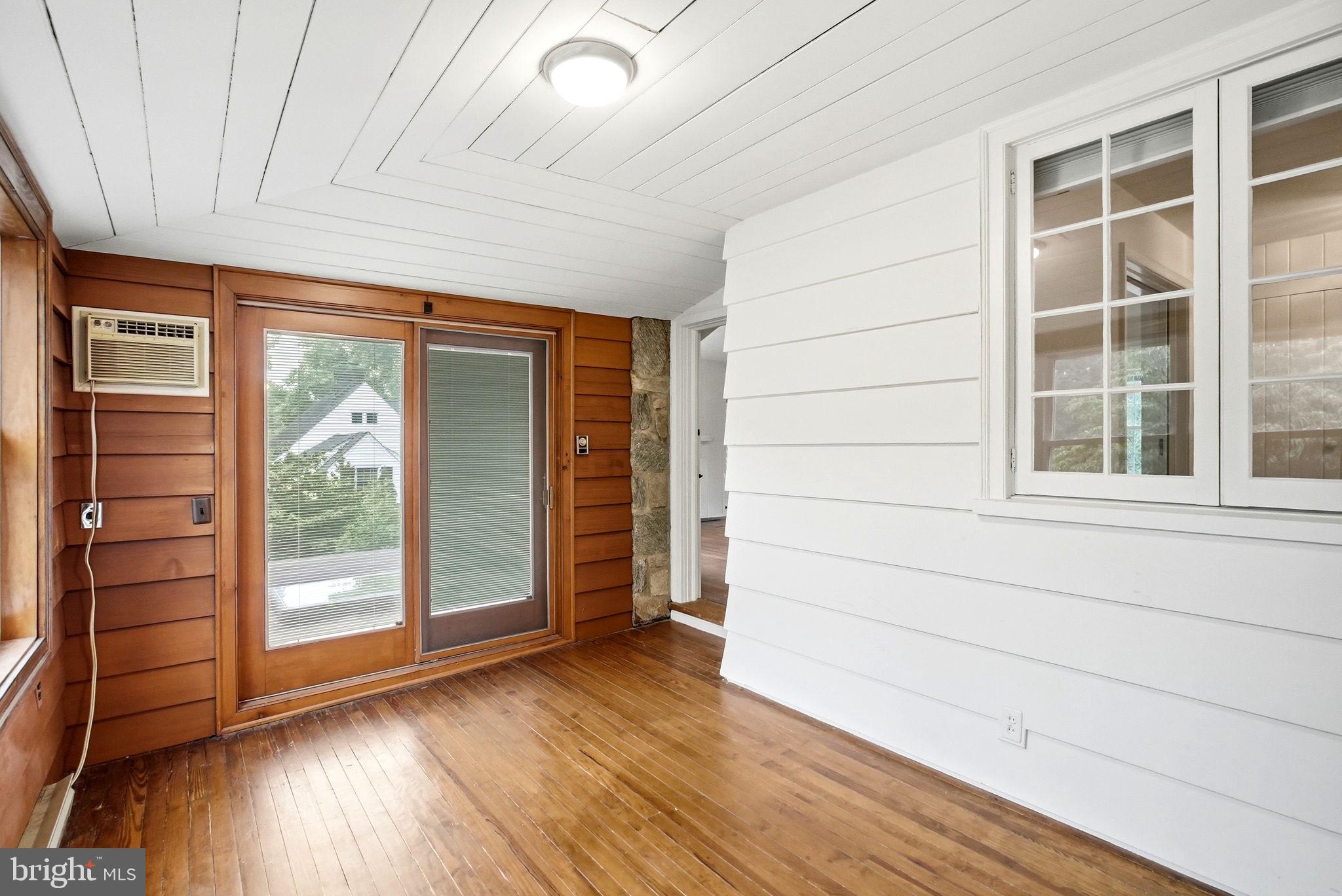 SWARTHMORE - Residential