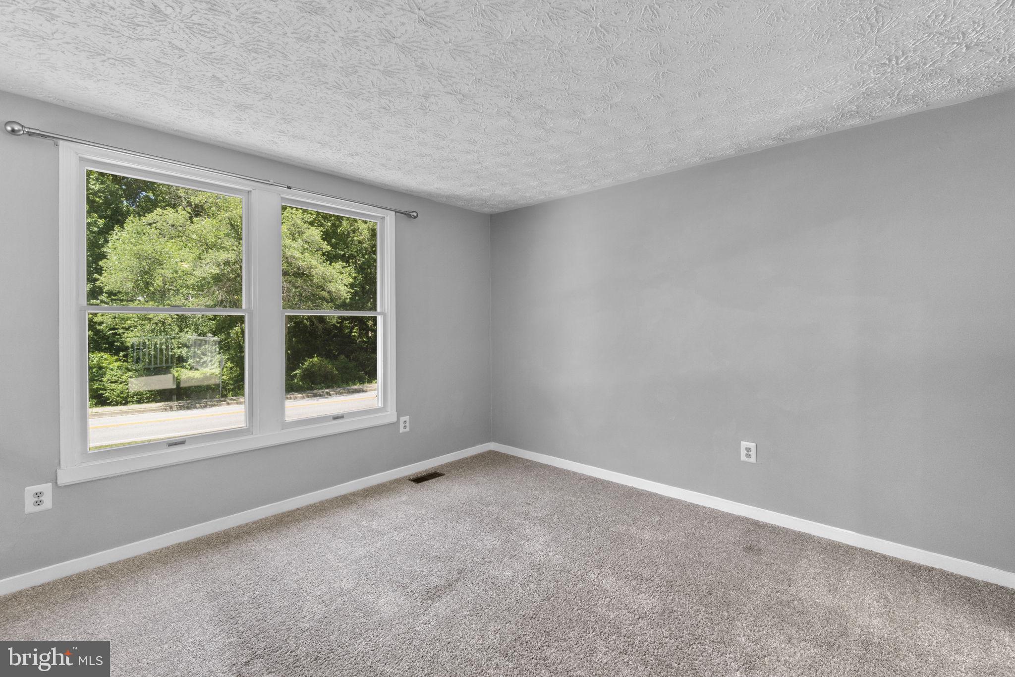 WORTHINGTON - Residential