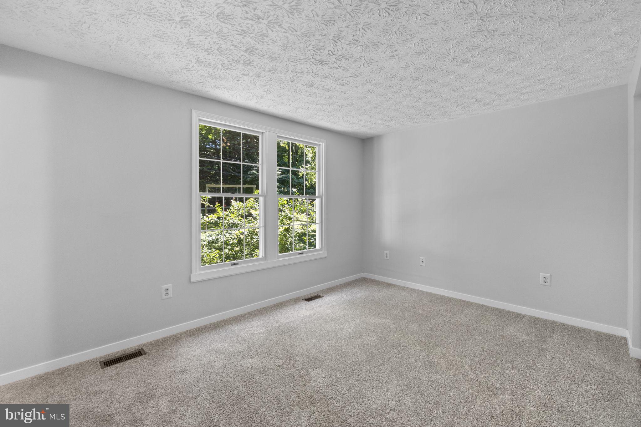 WORTHINGTON - Residential