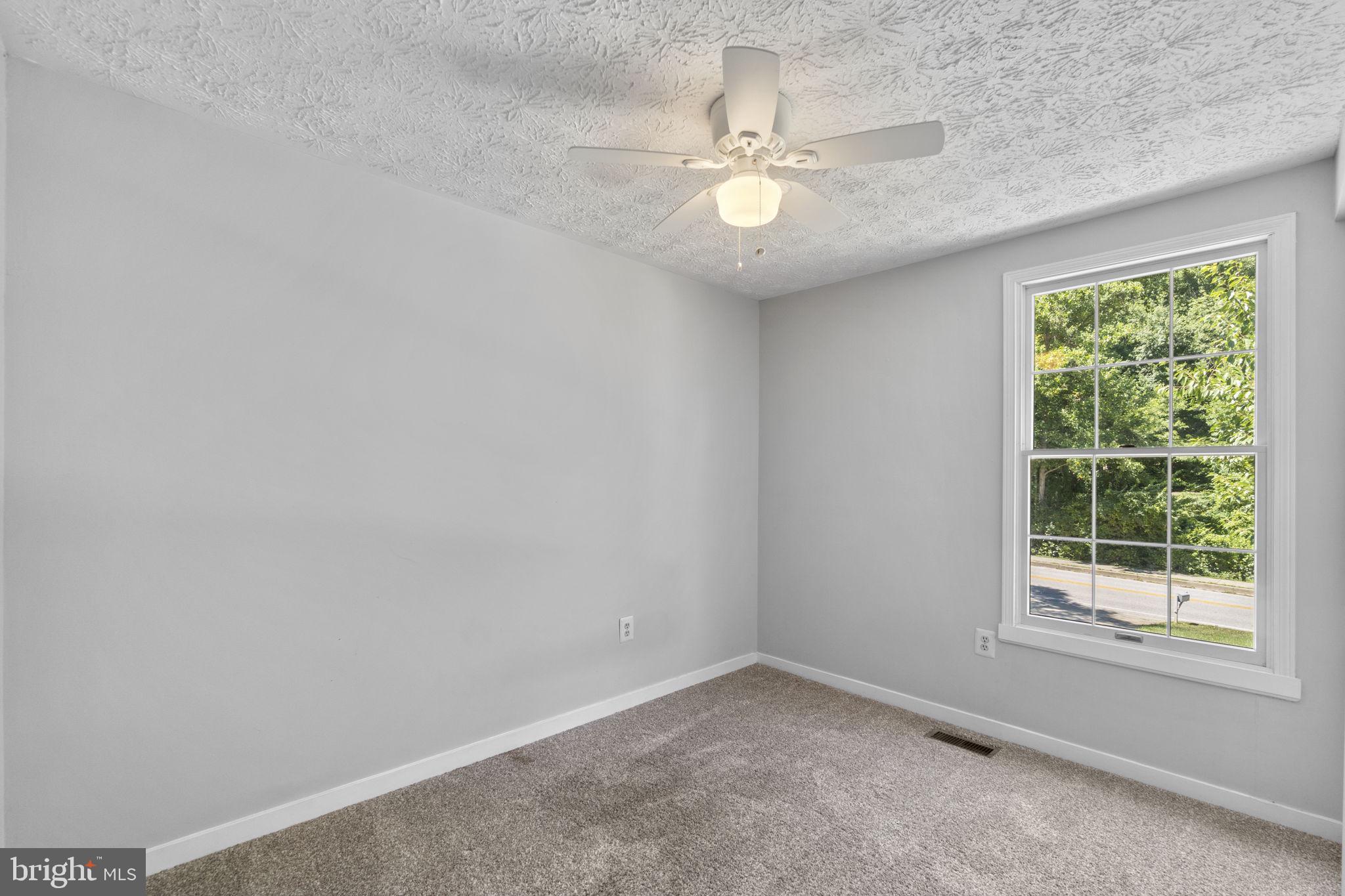 WORTHINGTON - Residential