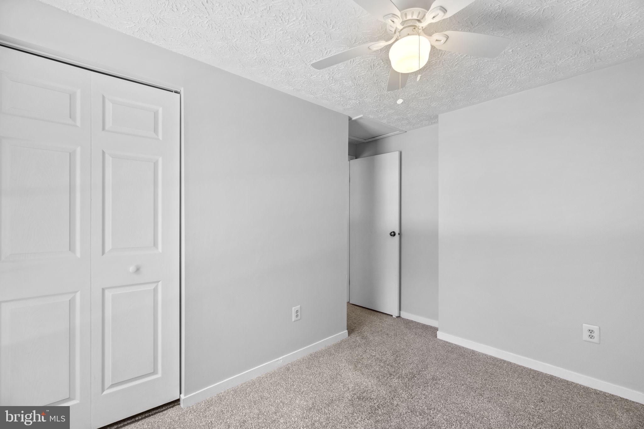 WORTHINGTON - Residential