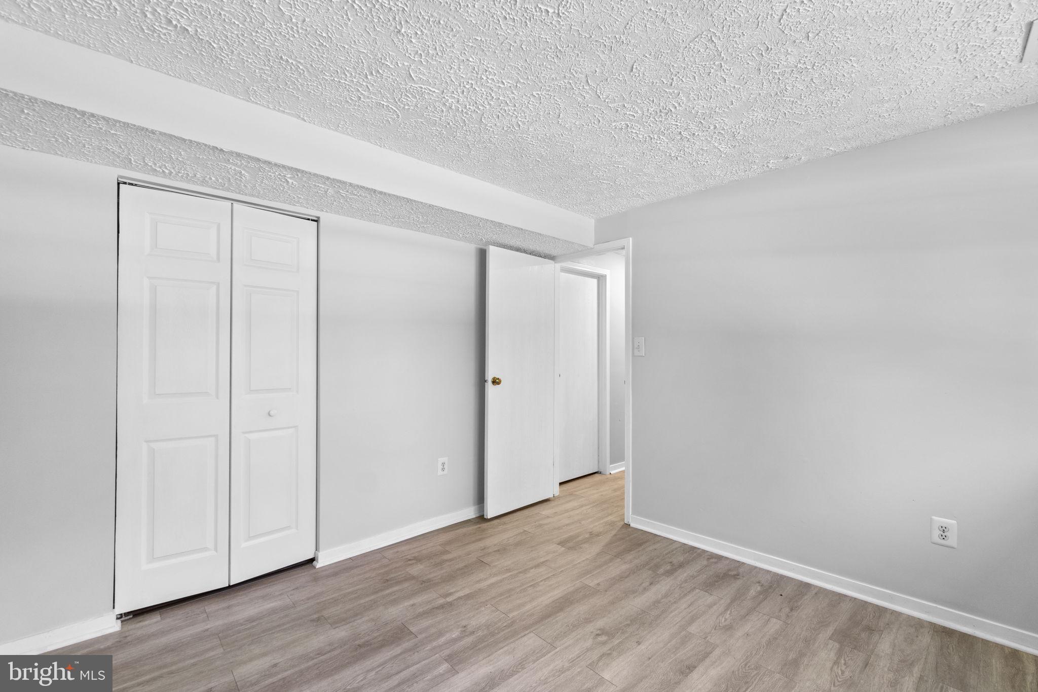 WORTHINGTON - Residential