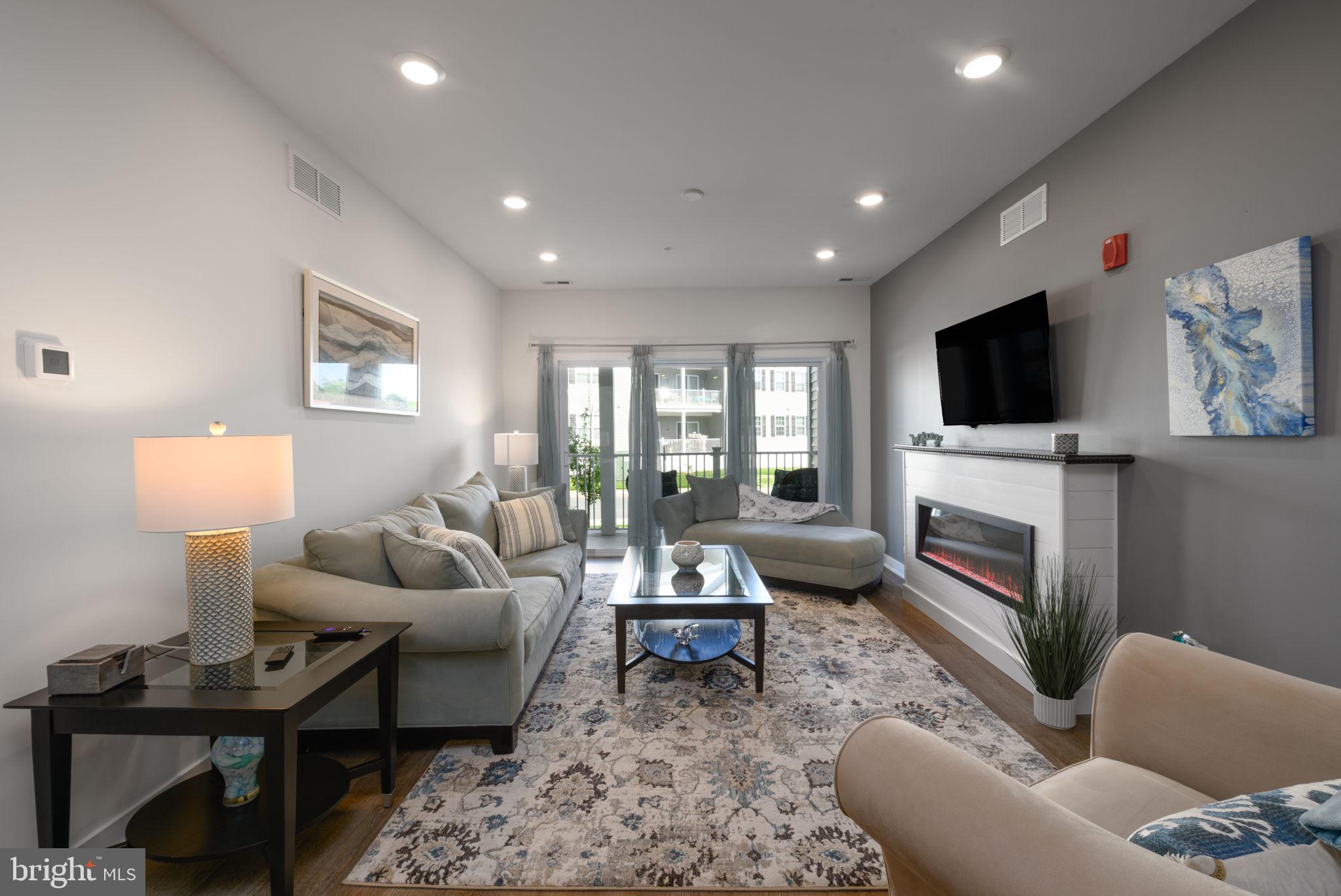 RESIDENCES OF REHOBOTH BAY - Residential