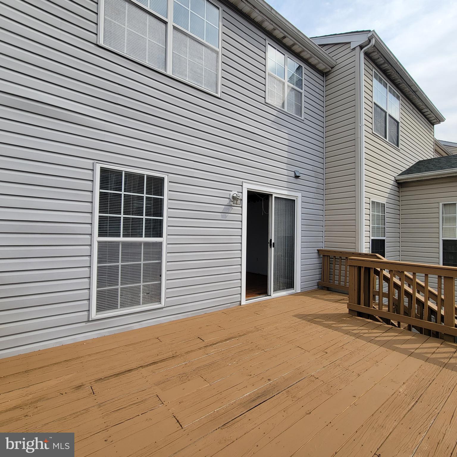 LAKEWOOD EST SUB - Residential