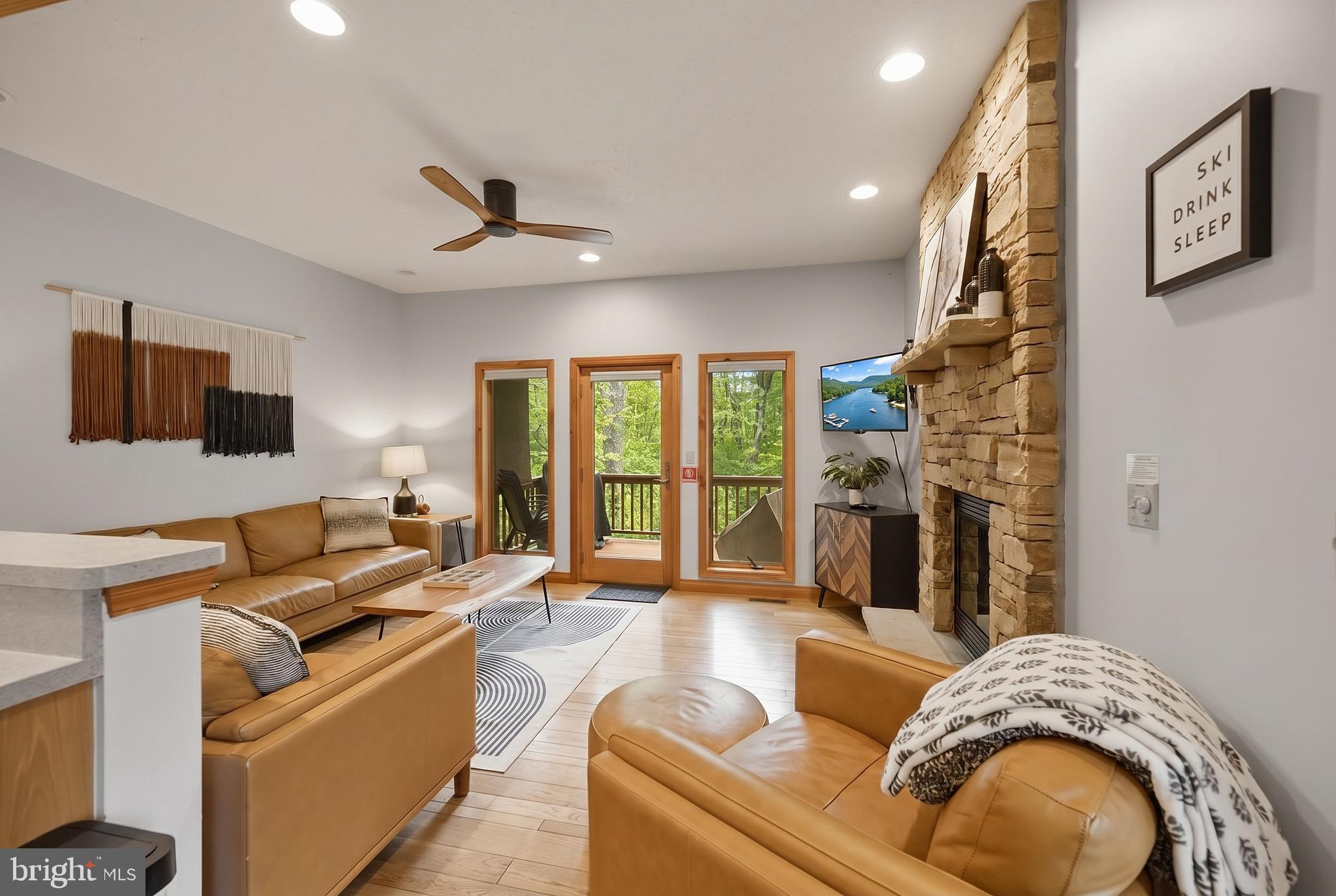 MARSH RUN COVE - Residential