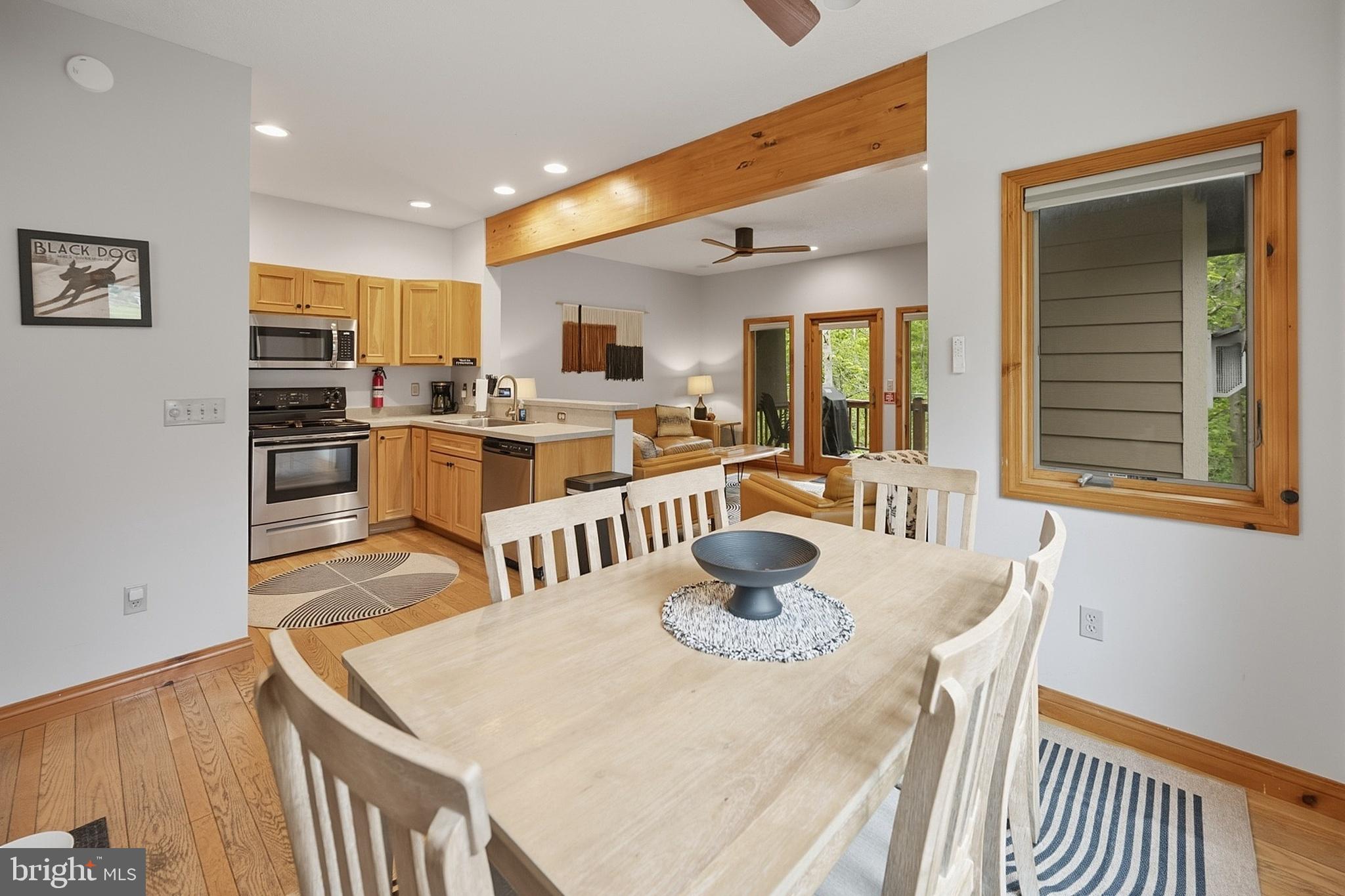 MARSH RUN COVE - Residential