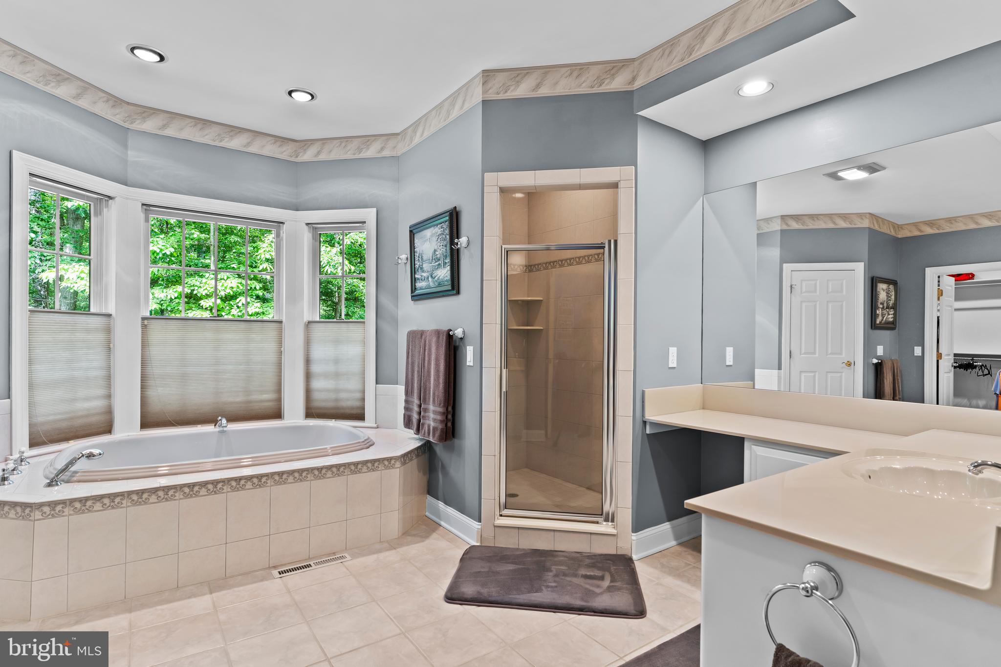 WHITE ROCK ACRES - Residential
