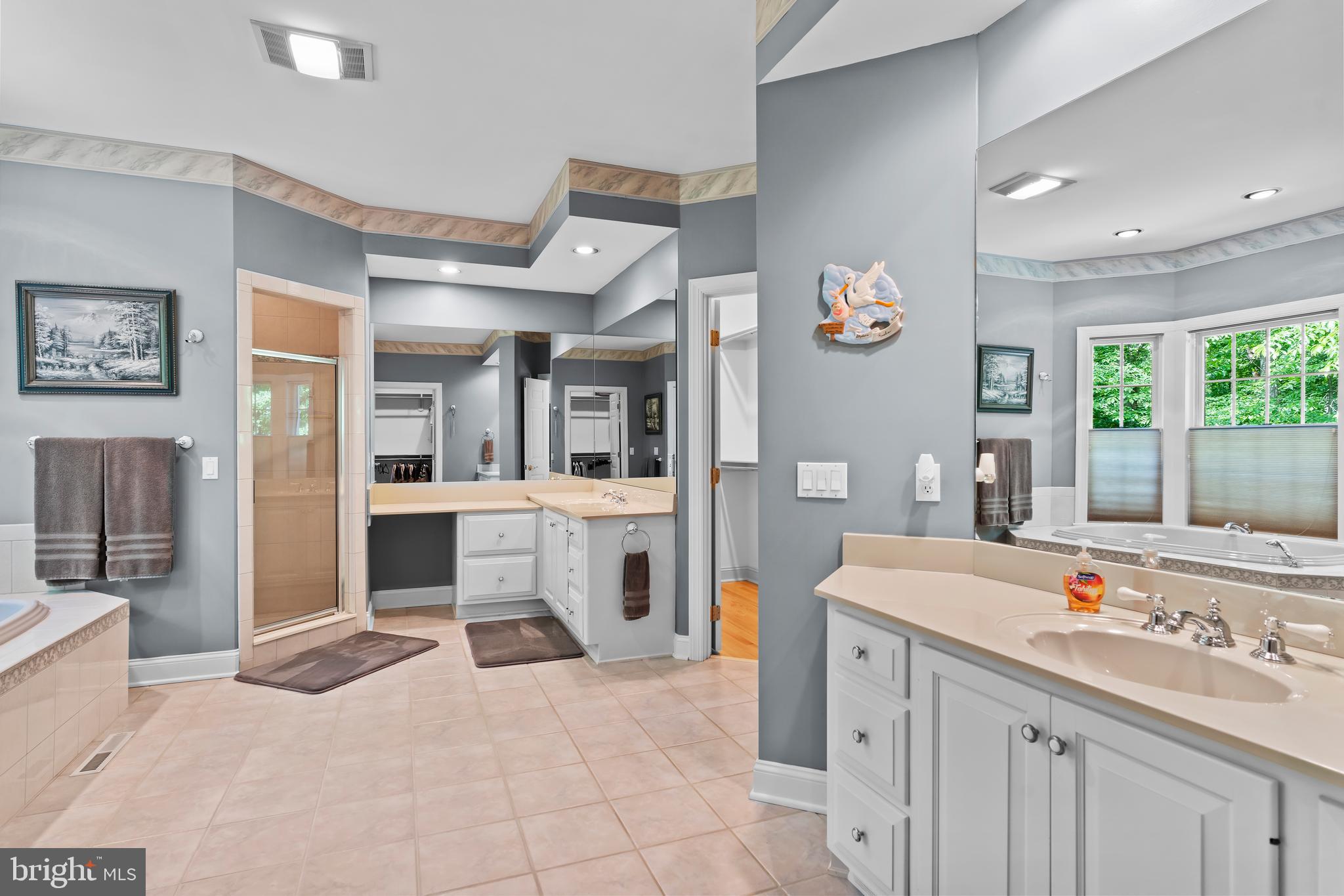 WHITE ROCK ACRES - Residential