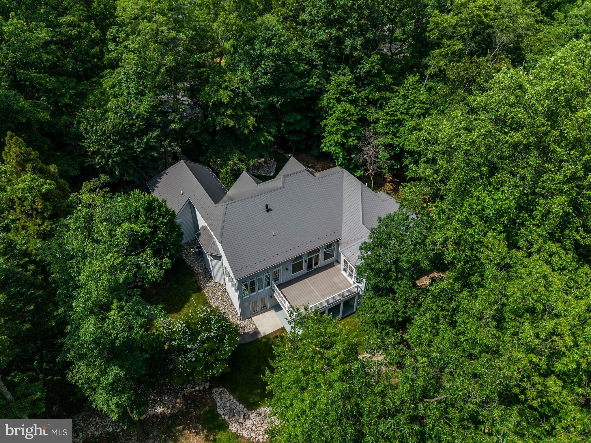 WHITE ROCK ACRES - Residential
