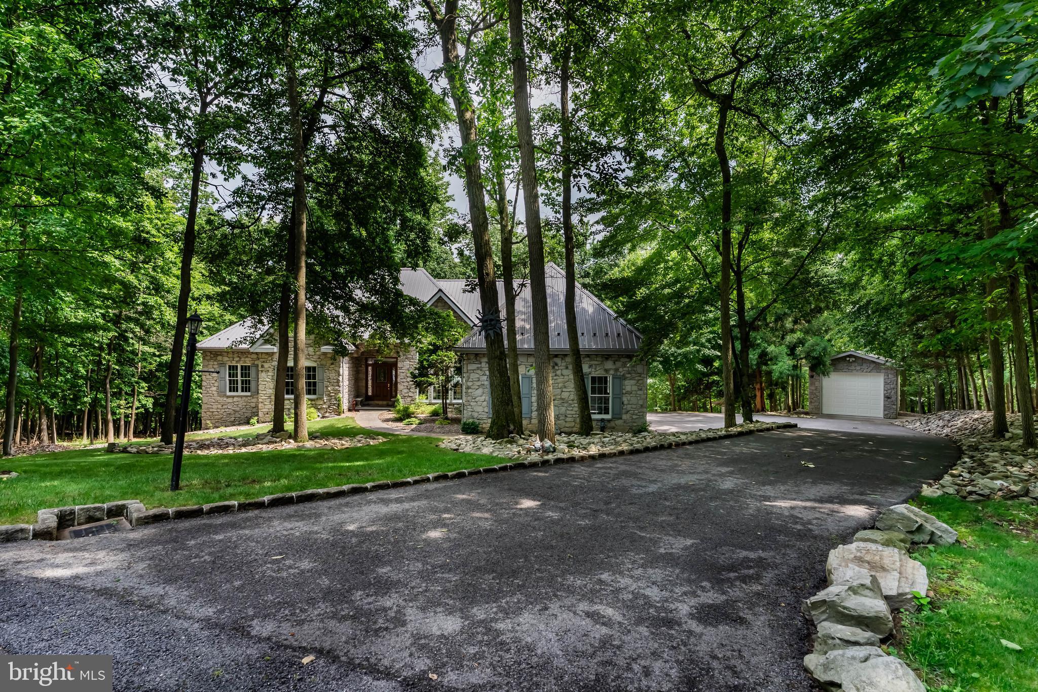 WHITE ROCK ACRES - Residential