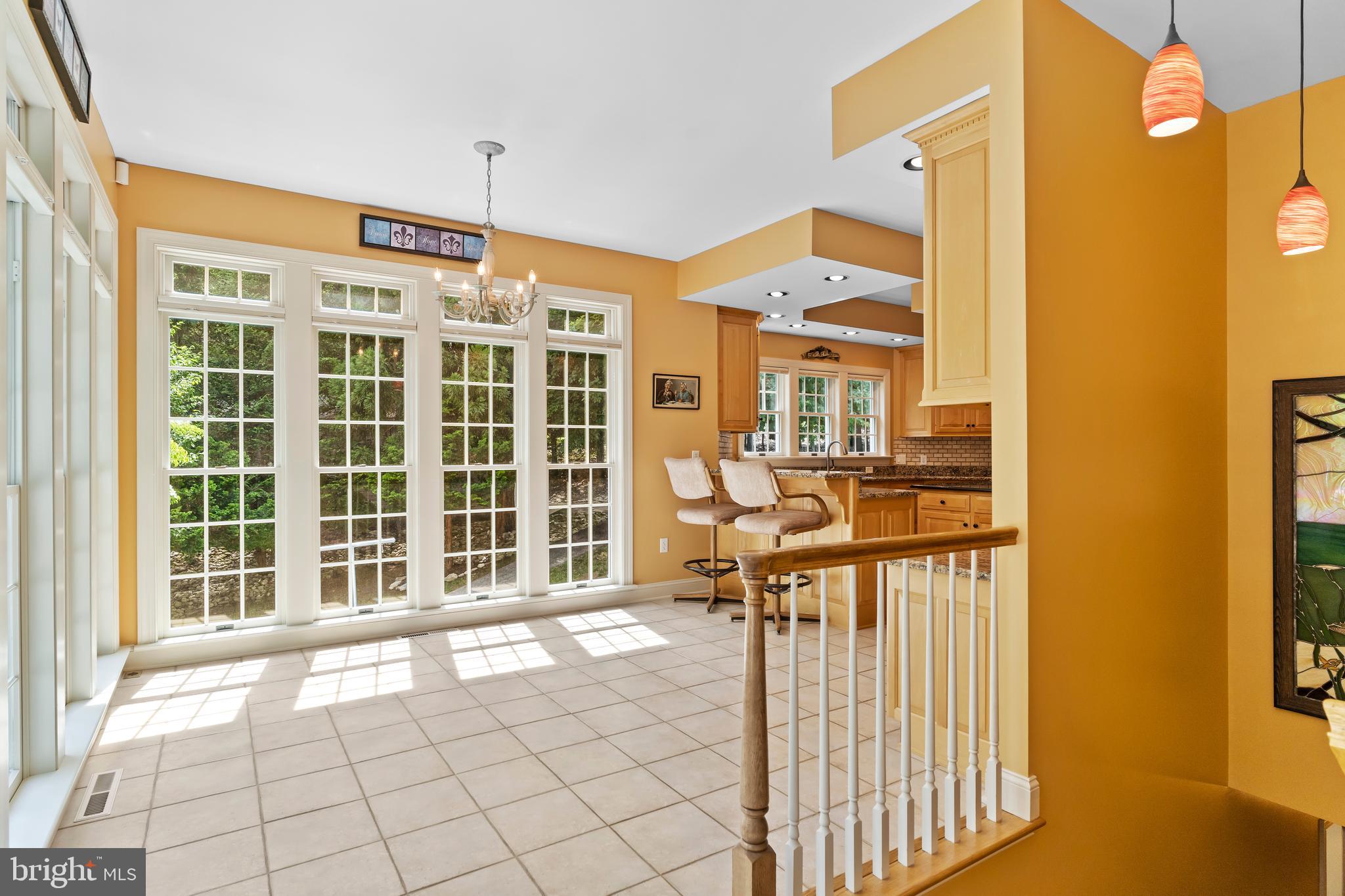 WHITE ROCK ACRES - Residential