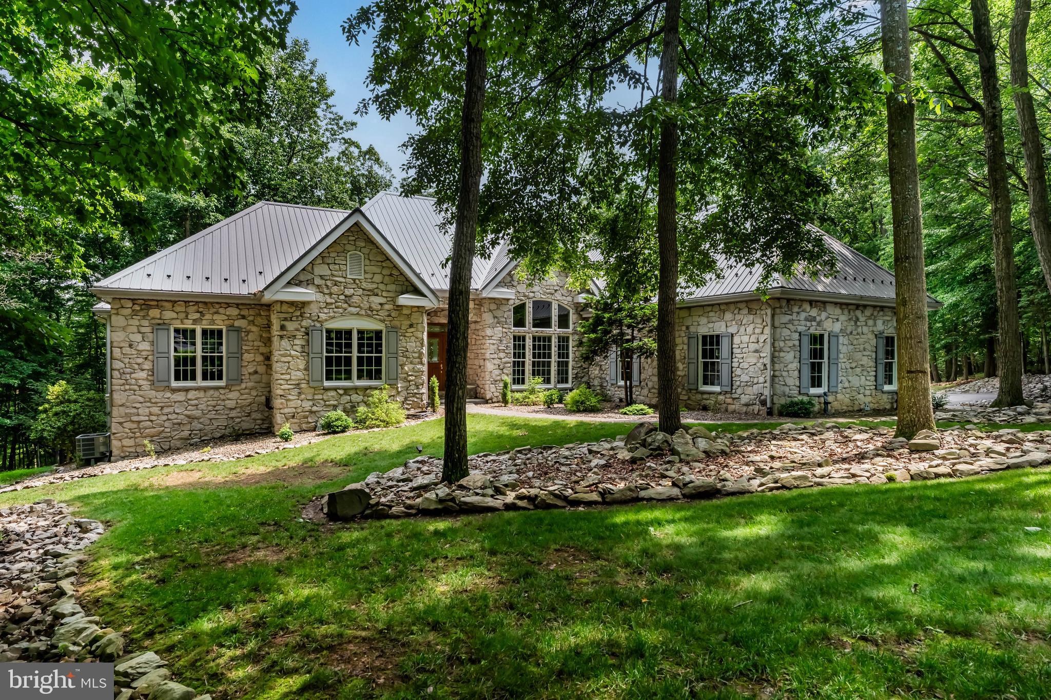 WHITE ROCK ACRES - Residential