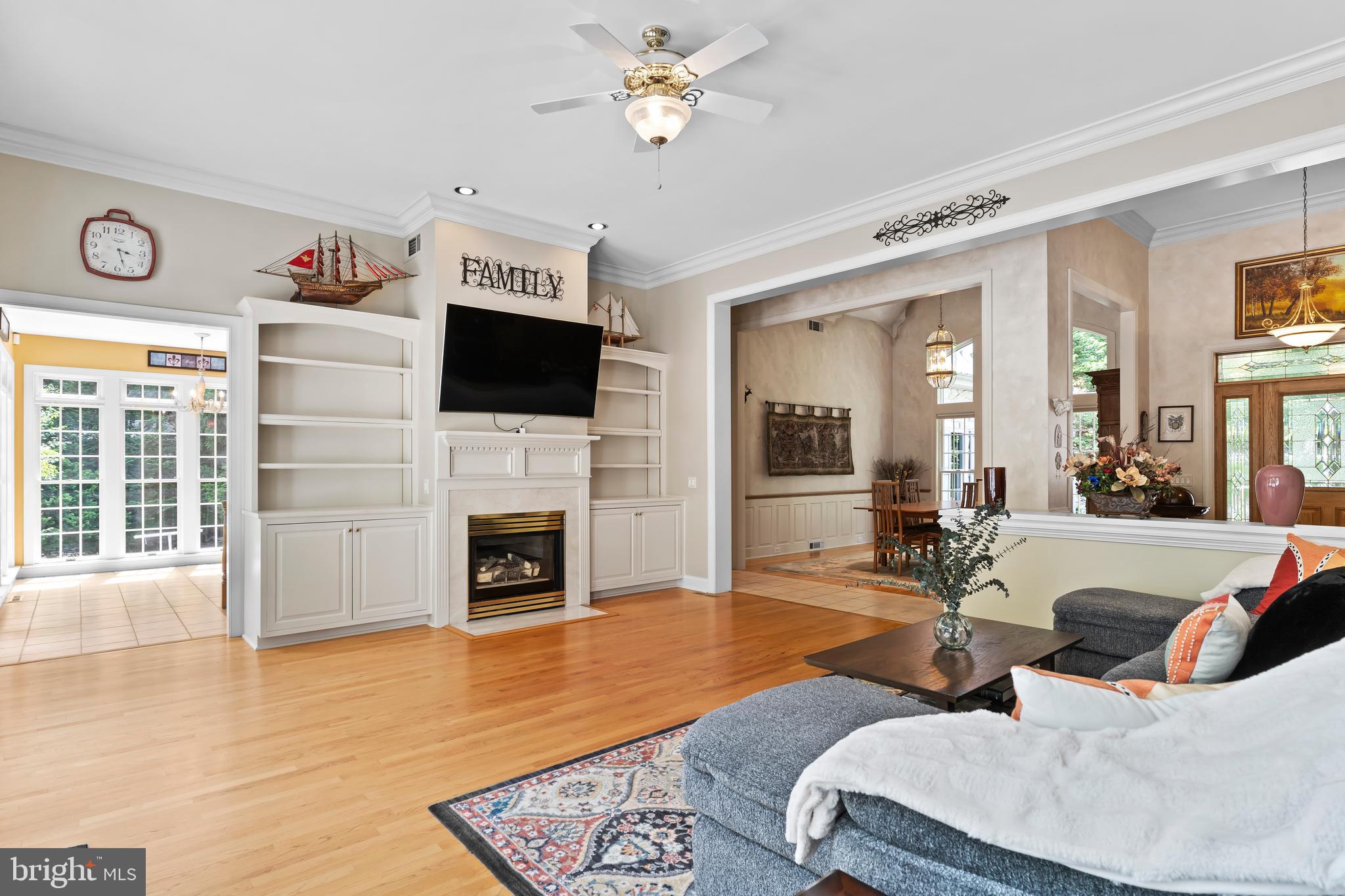 WHITE ROCK ACRES - Residential