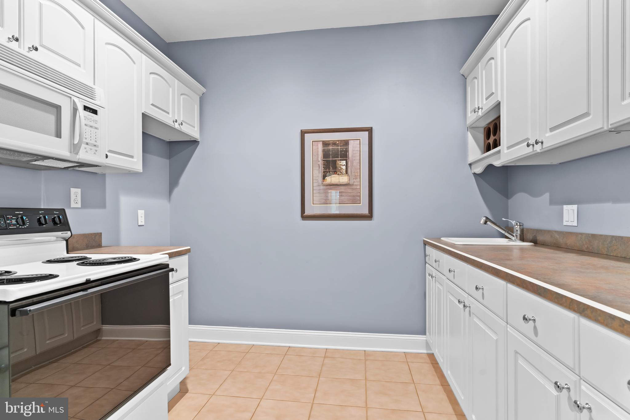 WHITE ROCK ACRES - Residential