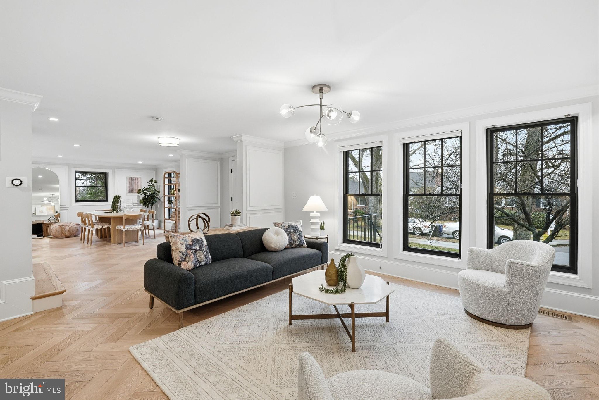 LEEWAY GARDENS - Residential
