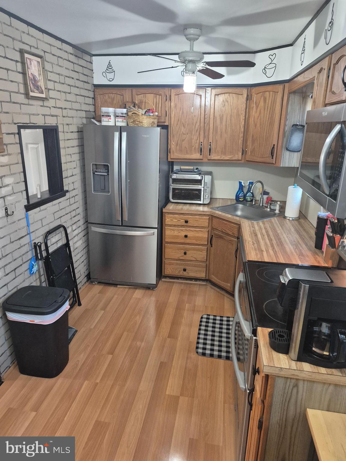 PHILADELPHIA (NORTHEAST) - Residential