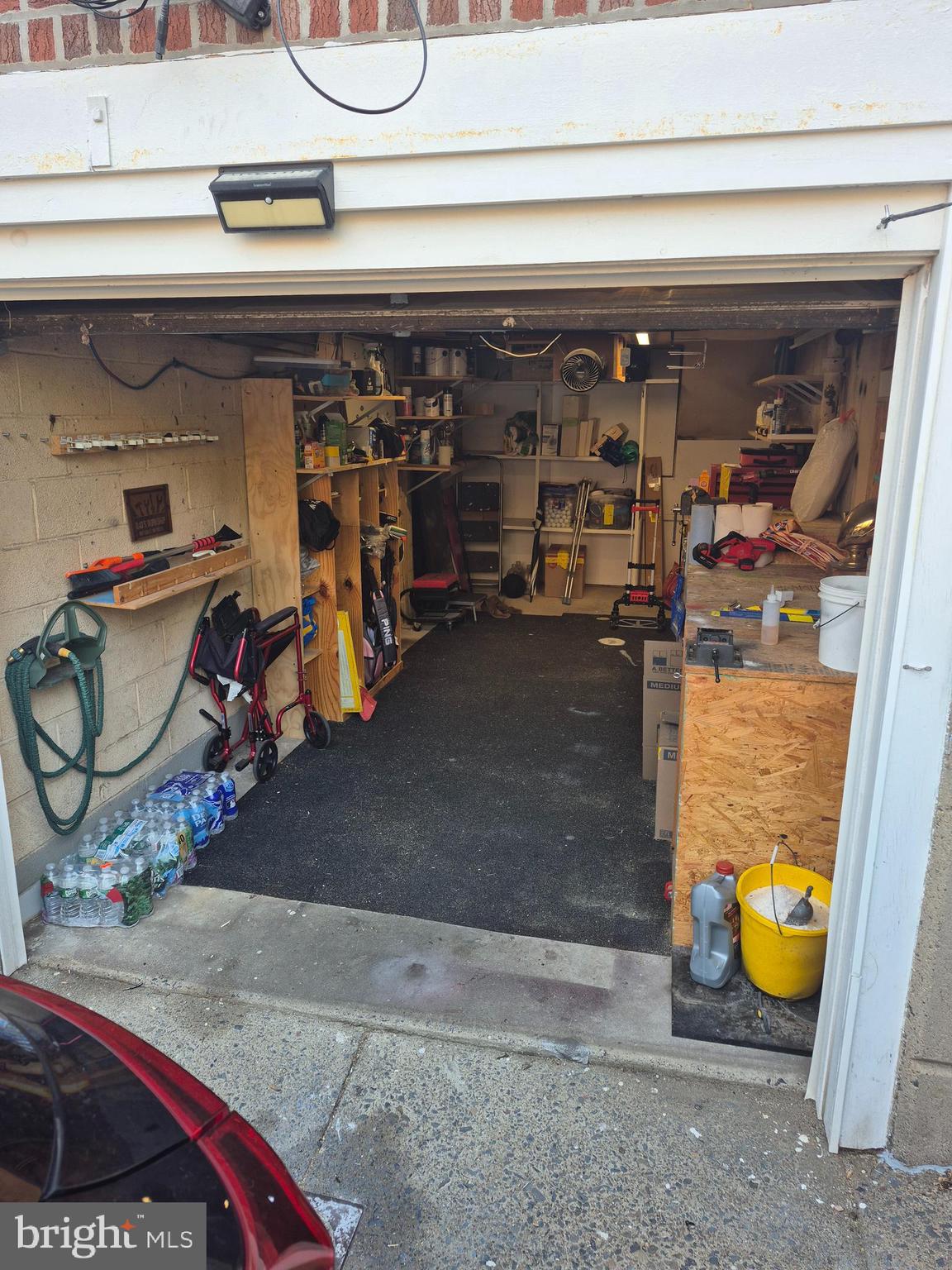 PHILADELPHIA (NORTHEAST) - Residential