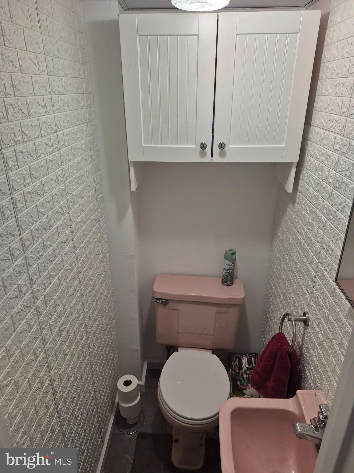 PHILADELPHIA (NORTHEAST) - Residential