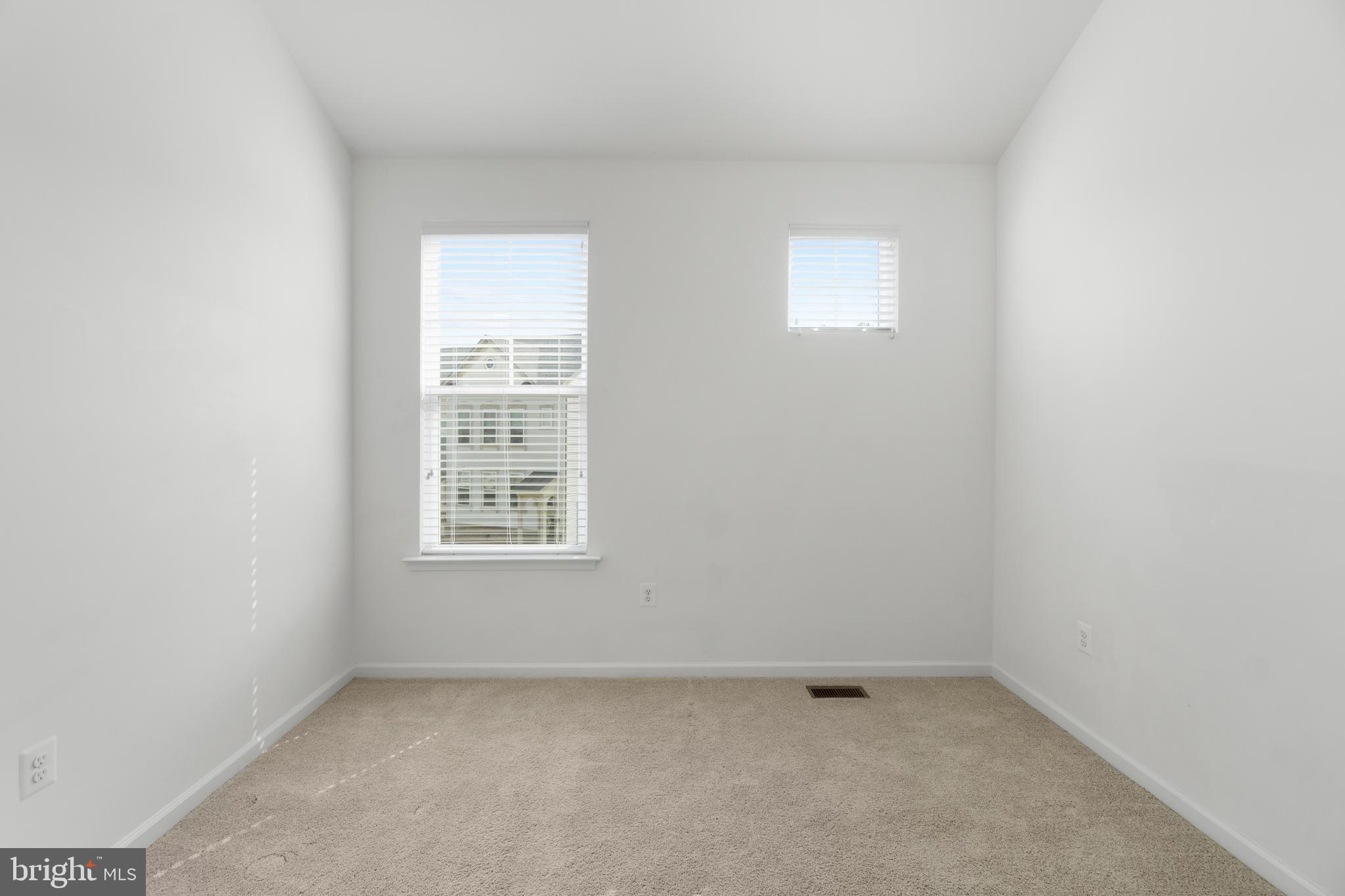 COLONIAL FORGE - Residential Lease