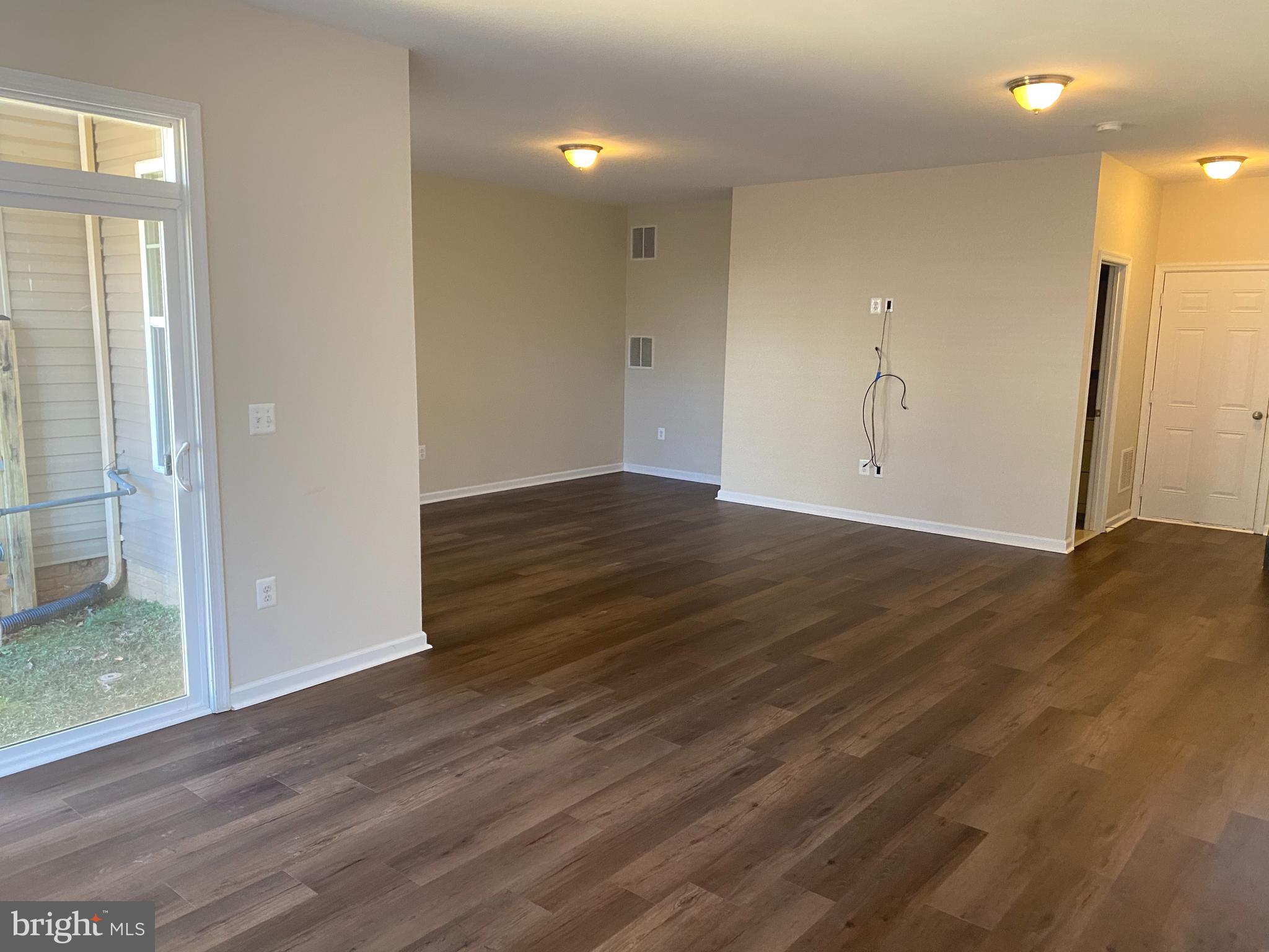 COLONIAL FORGE - Residential Lease