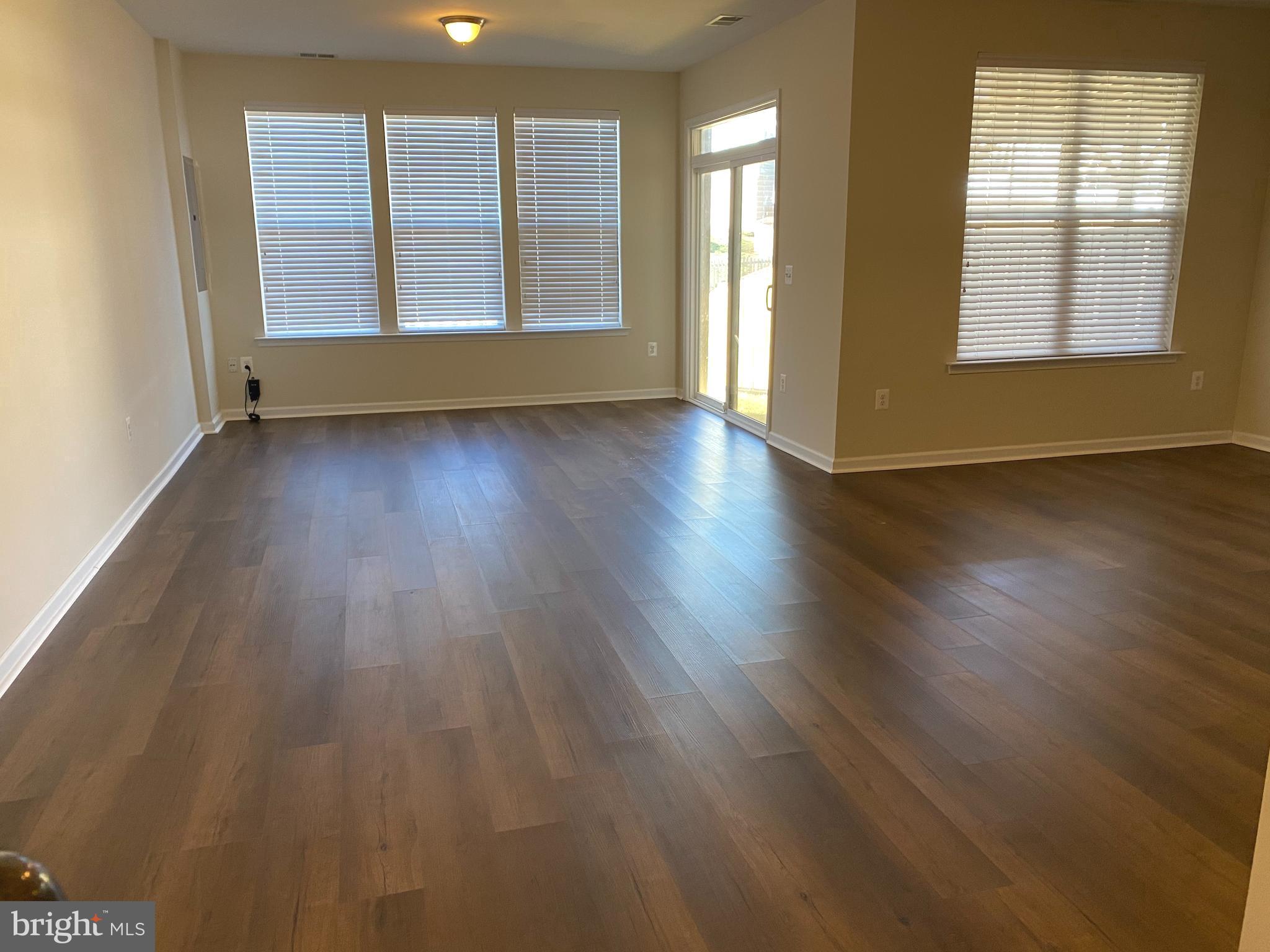 COLONIAL FORGE - Residential Lease