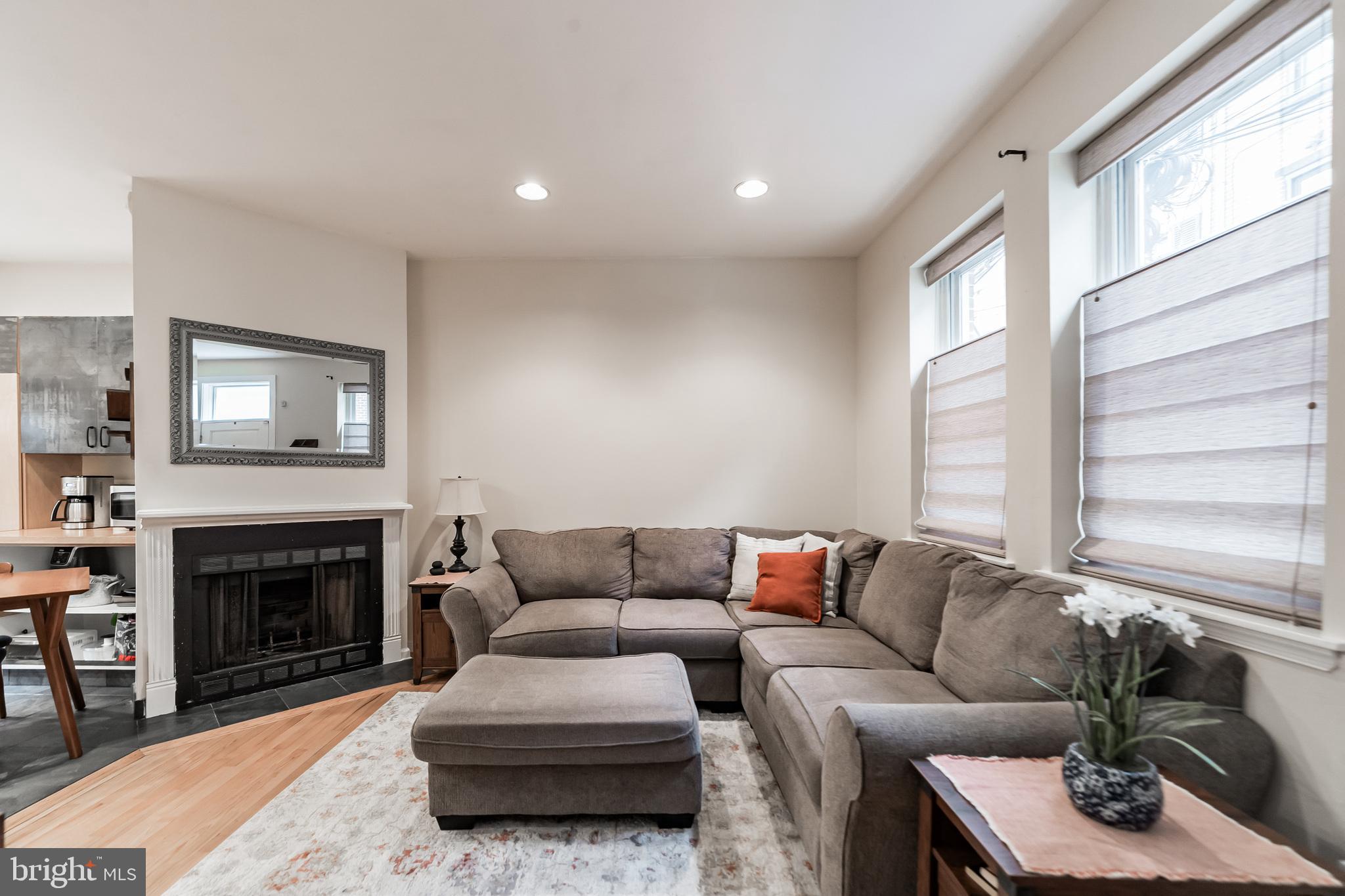 AVENUE OF THE ARTS - Residential