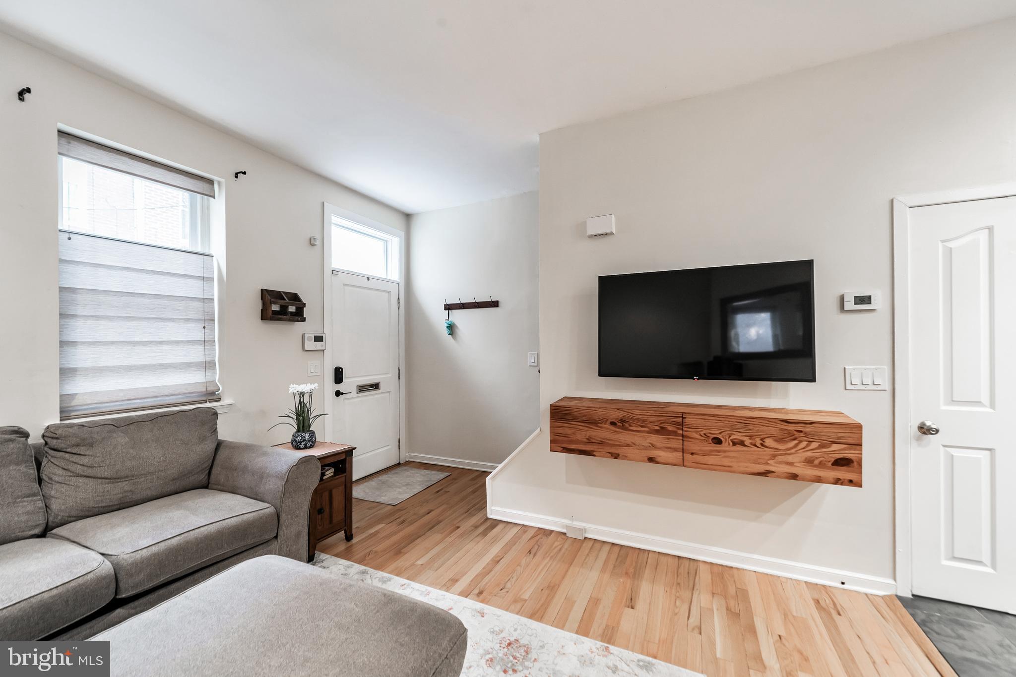 AVENUE OF THE ARTS - Residential