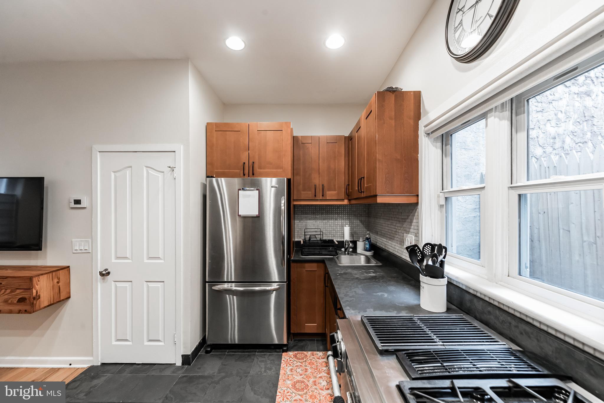 AVENUE OF THE ARTS - Residential