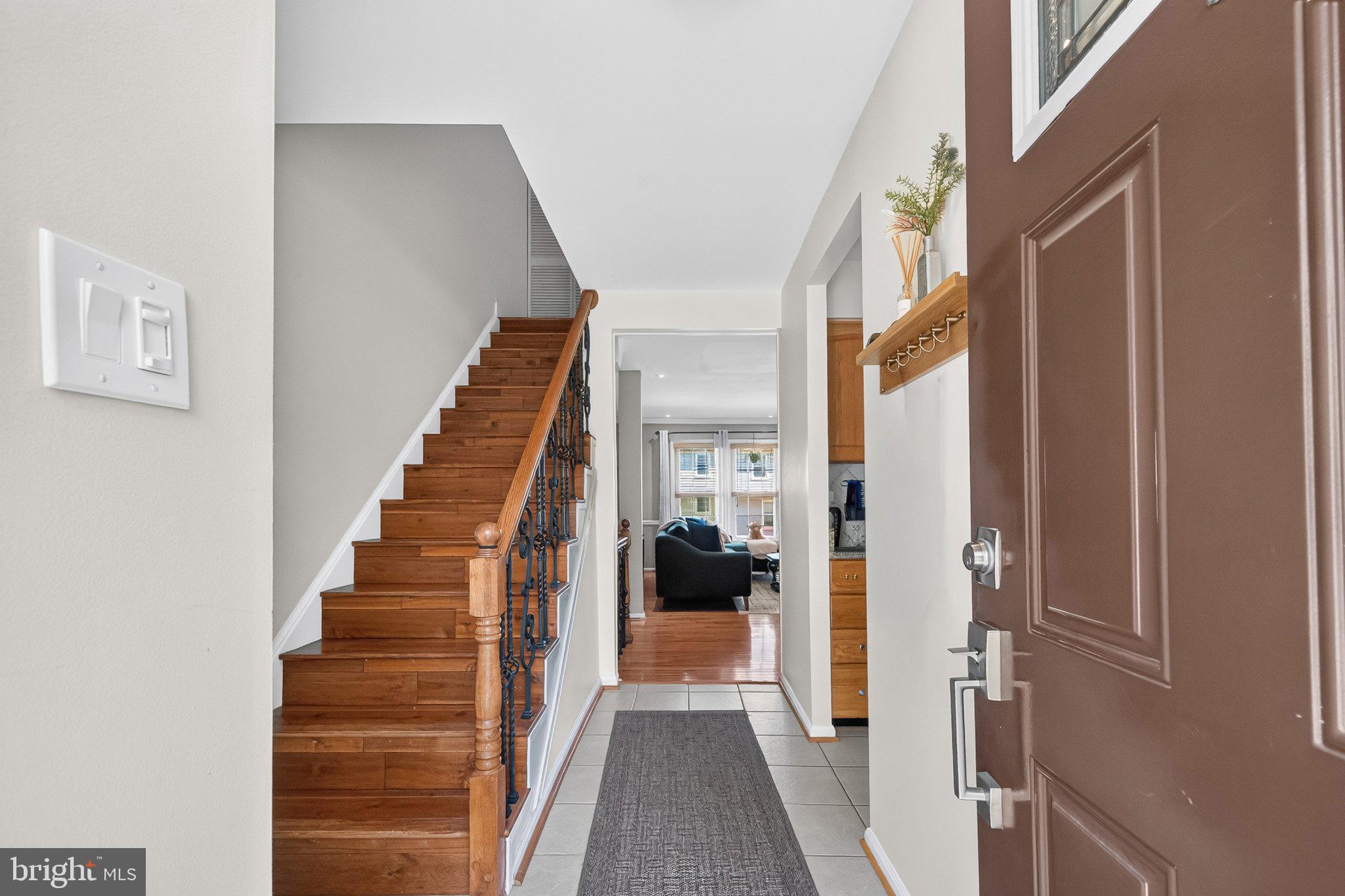 DUNN LORING VILLAGE - Residential